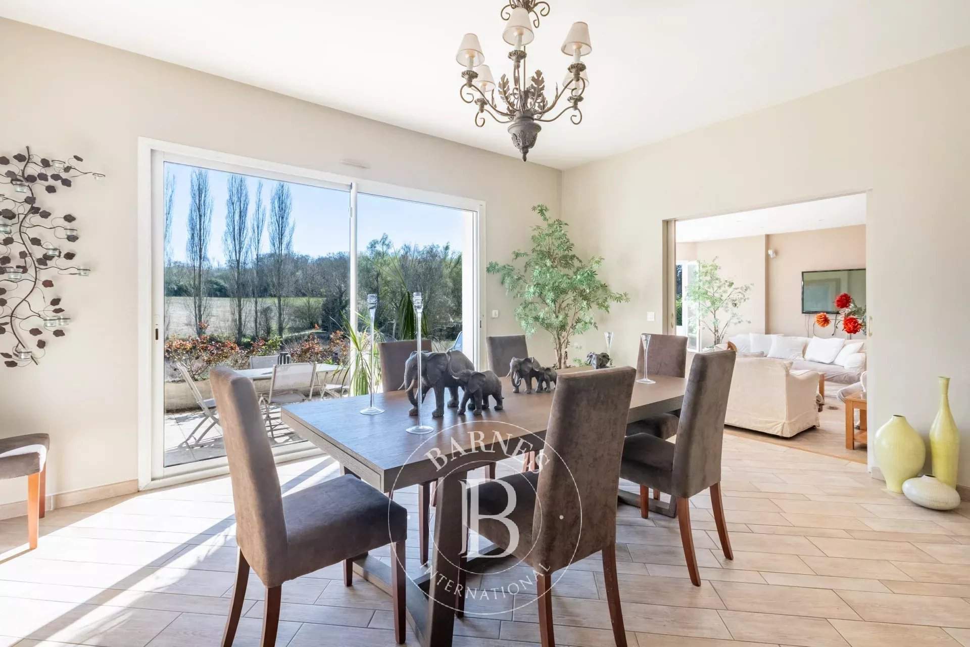 Chambourcy  - Maison 8 Pi&egrave;ces 5 Chambres - picture 6