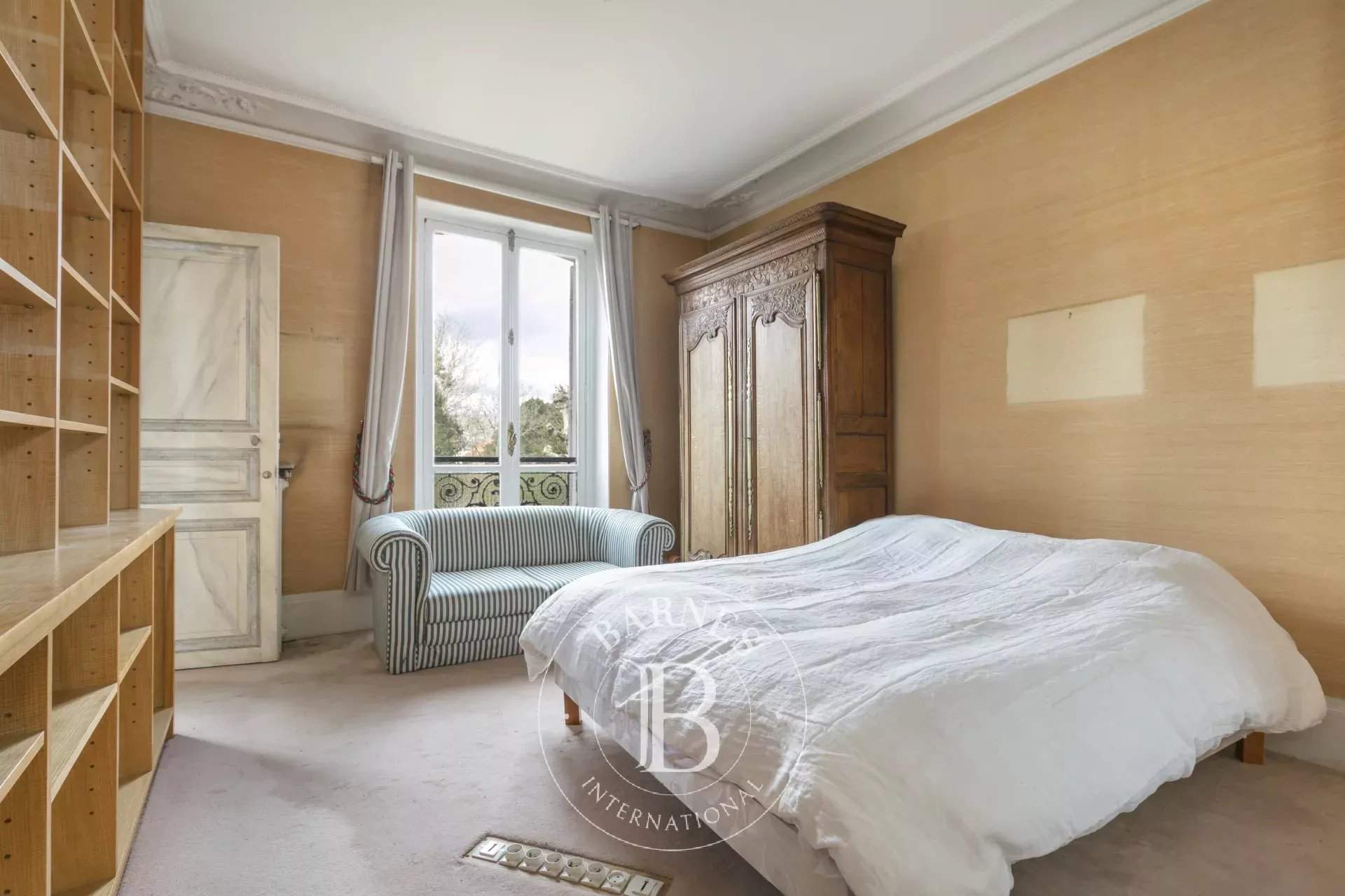 Chatou  - Hôtel particulier 10 Pi&egrave;ces 7 Chambres - picture 20