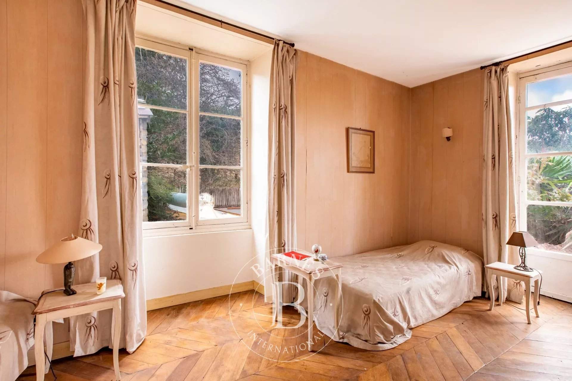 Chambourcy  - Maison 7 Pi&egrave;ces 3 Chambres - picture 11