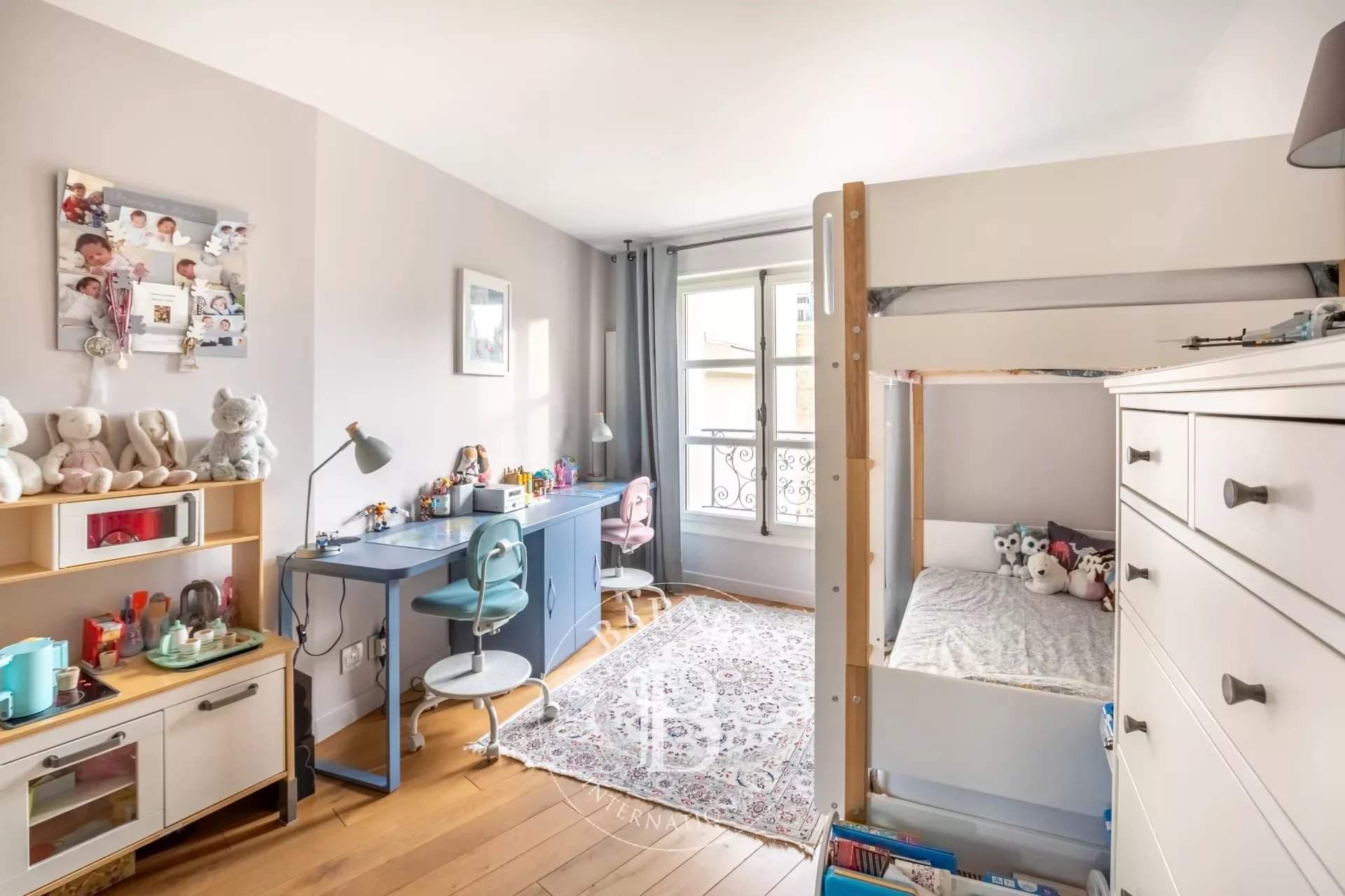Saint-Germain-en-Laye  - Apartment 2 Bedrooms - picture 15