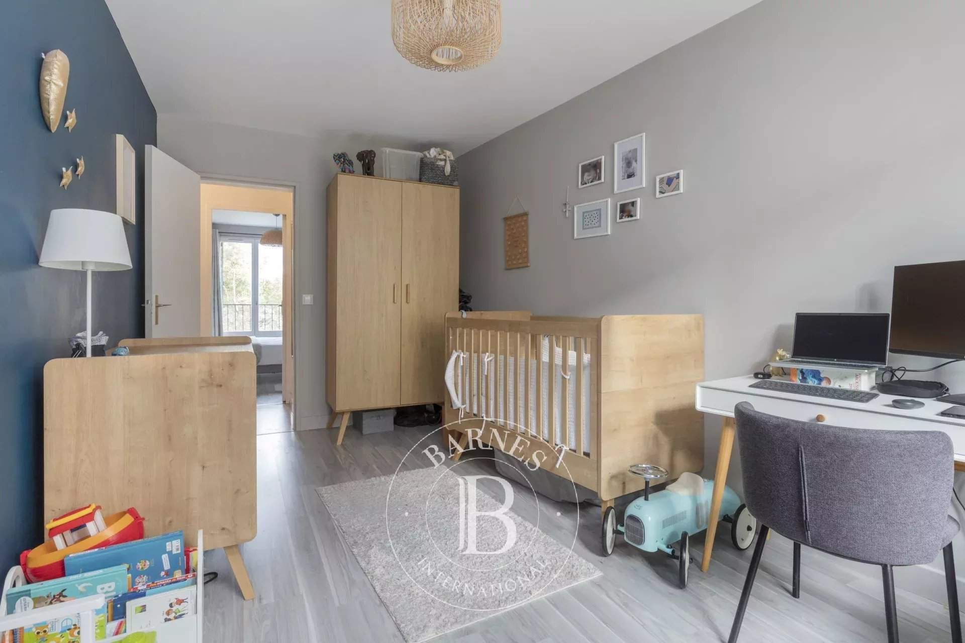 Saint-Germain-en-Laye  - Appartement 4 Pièces 2 Chambres - picture 5