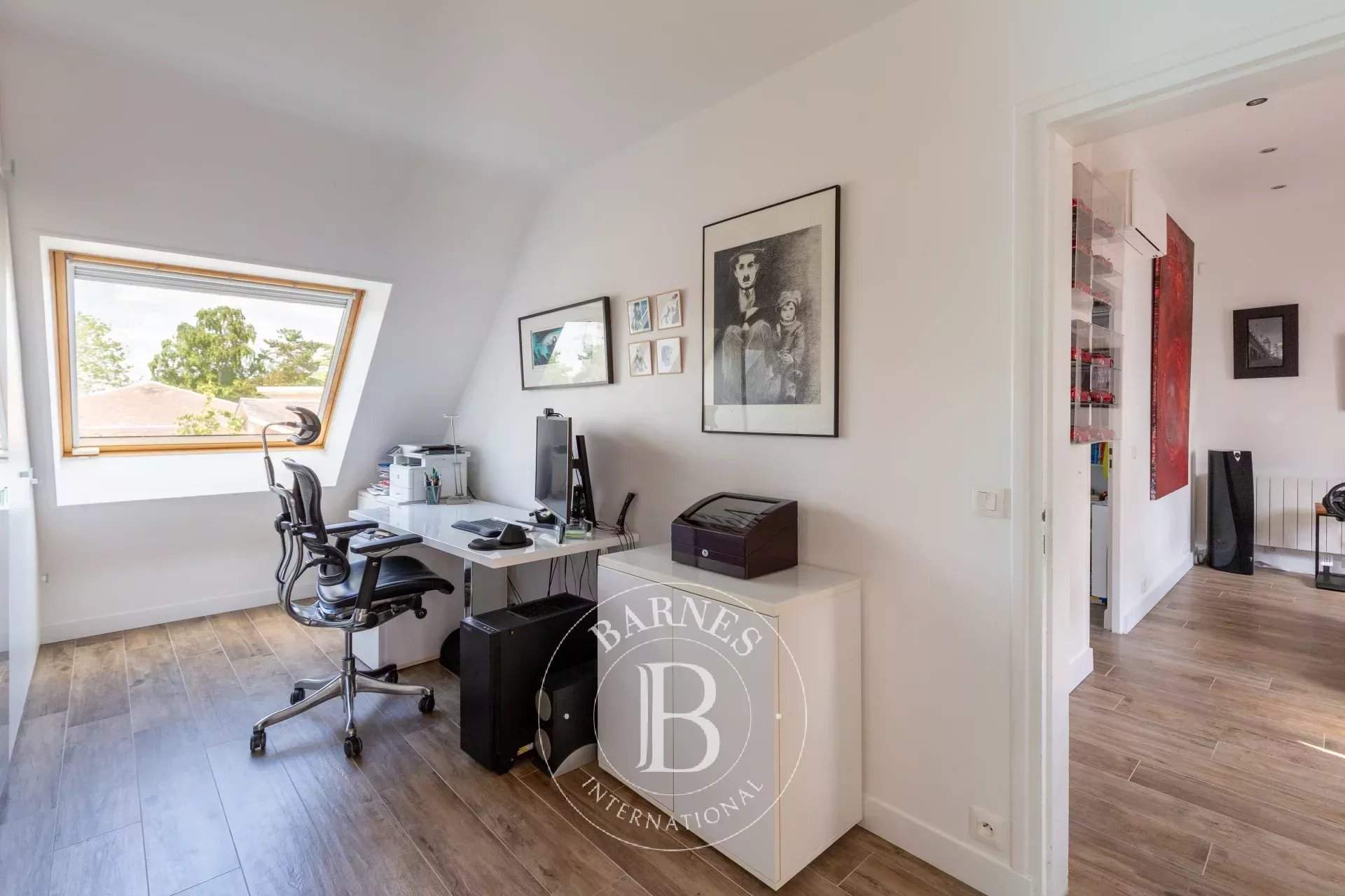 Saint-Germain-en-Laye  - House 5 Bedrooms - picture 19