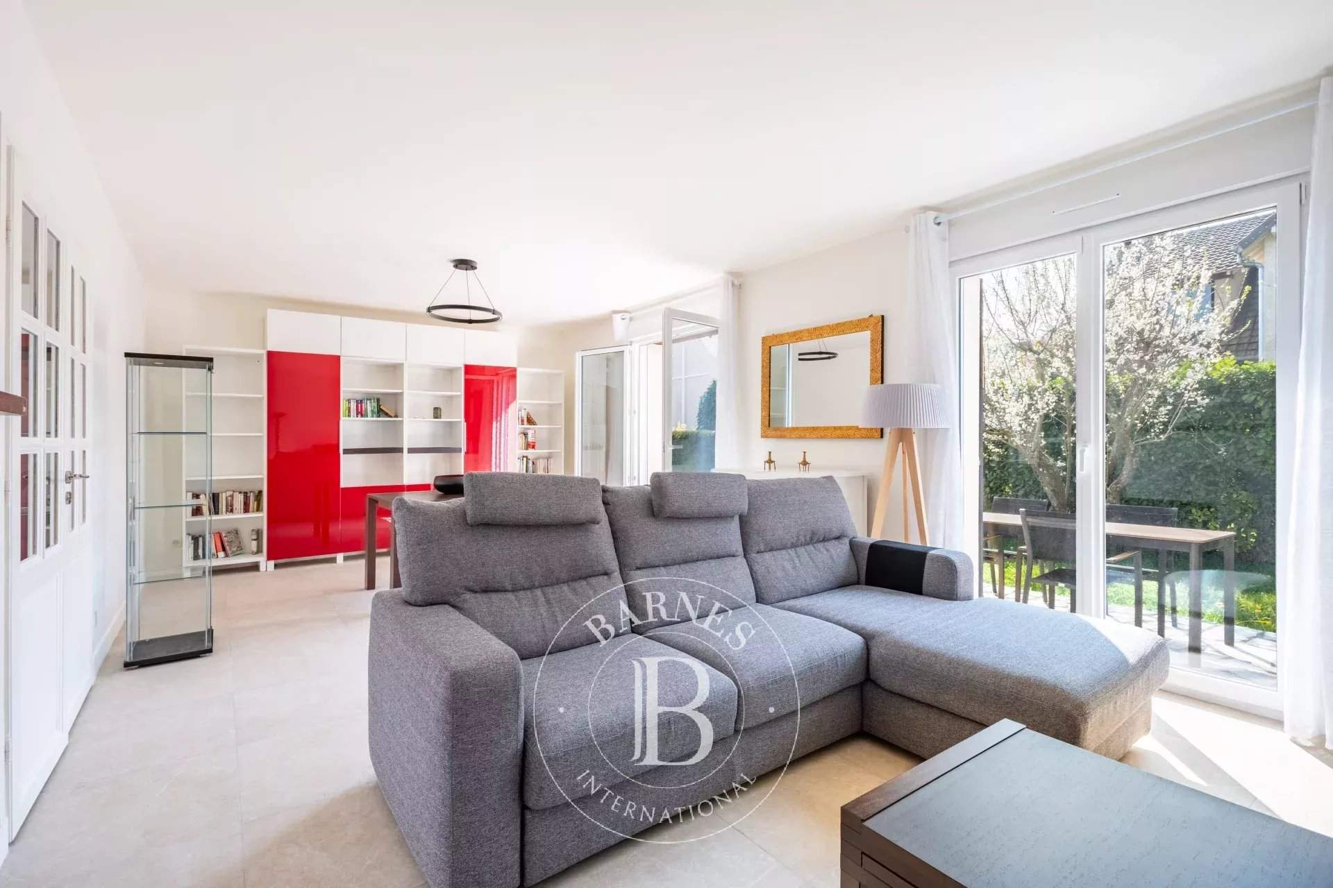 Saint-Germain-en-Laye  - Maison 6 Pi&egrave;ces 4 Chambres - picture 6