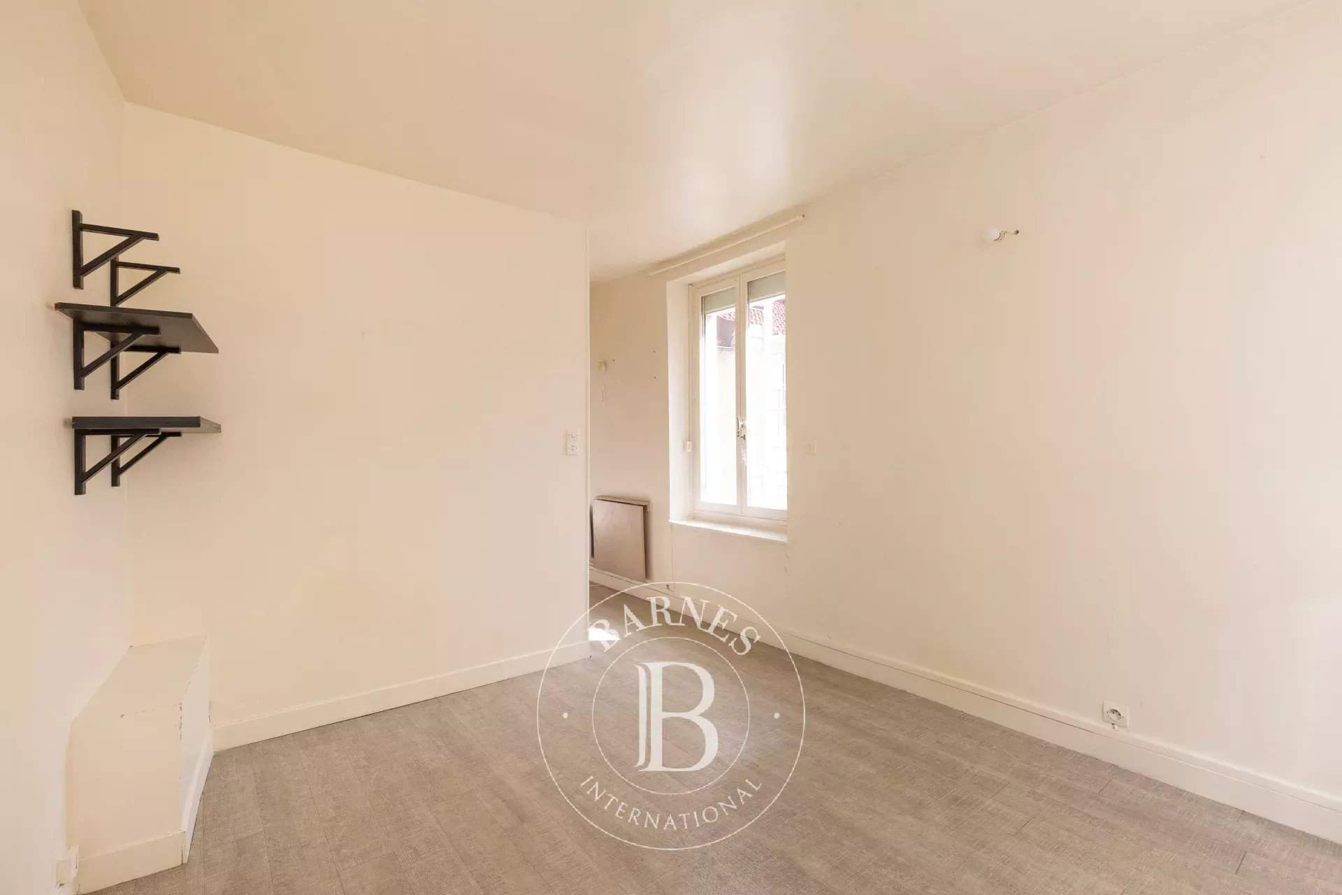 Saint-Germain-en-Laye  - Apartment  - picture 8
