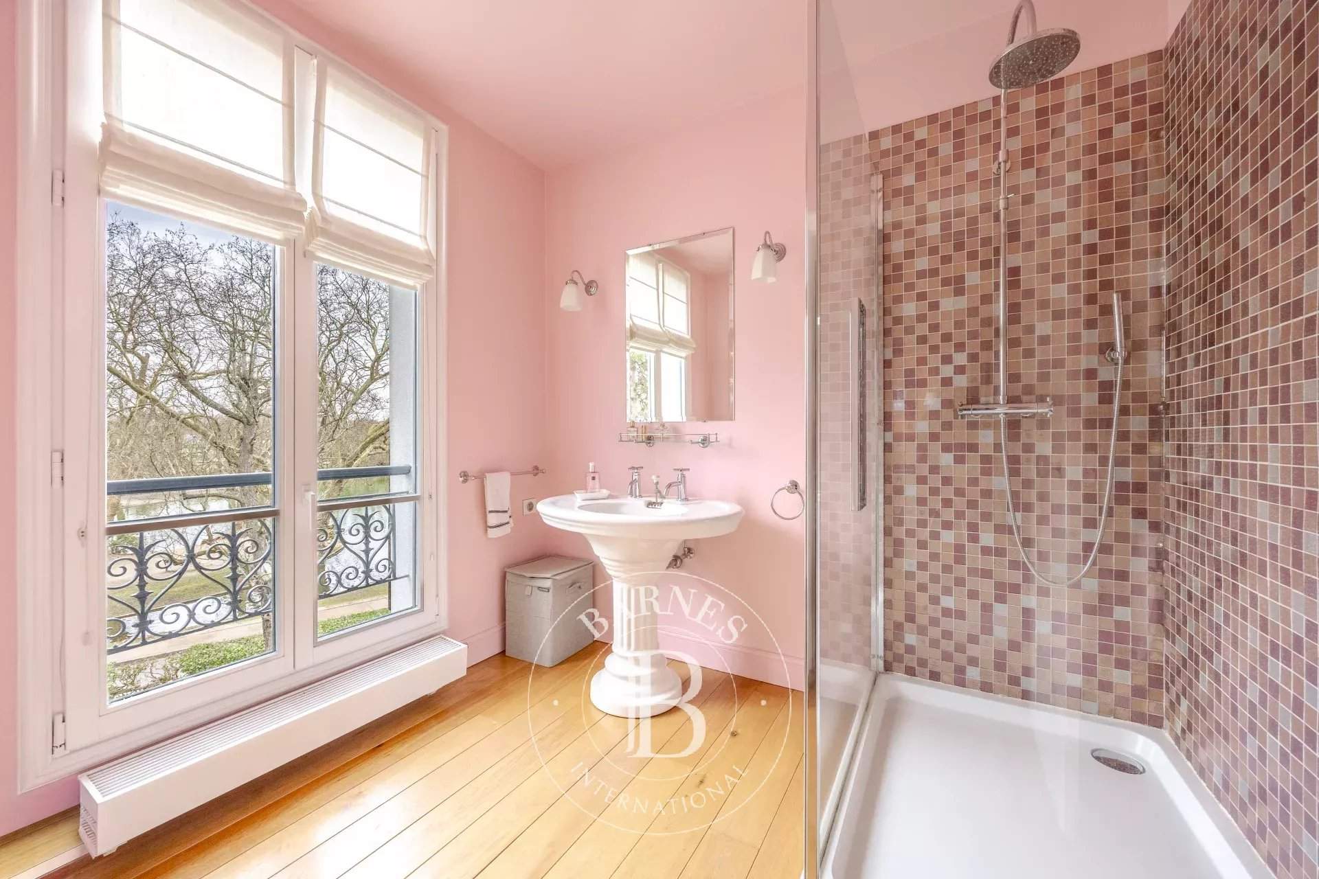 Le Vésinet  - Propriété 7 Pi&egrave;ces 3 Chambres - picture 16