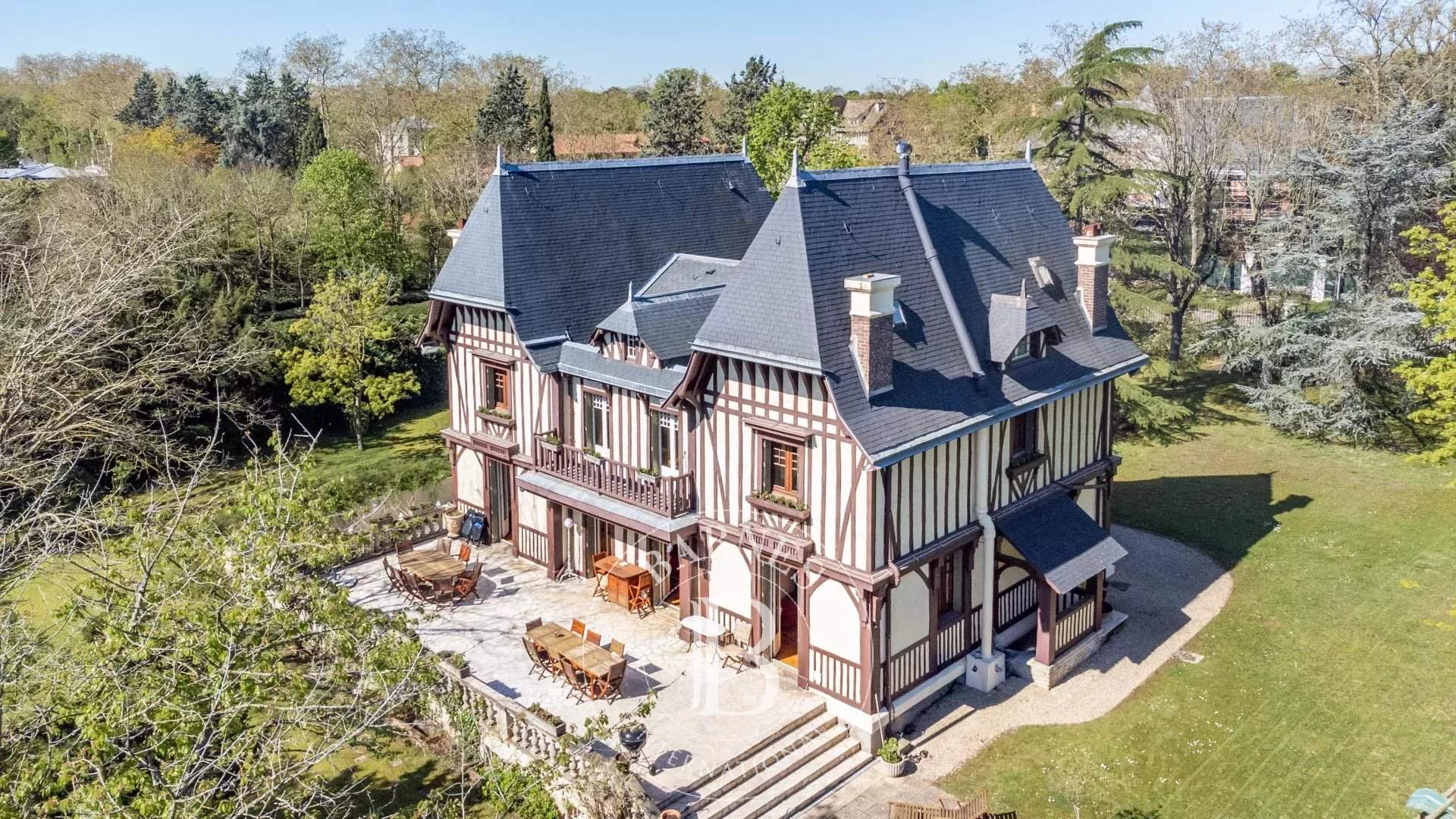 Maisons-Laffitte  - Casa 12 Cuartos 6 Habitaciones - picture 2