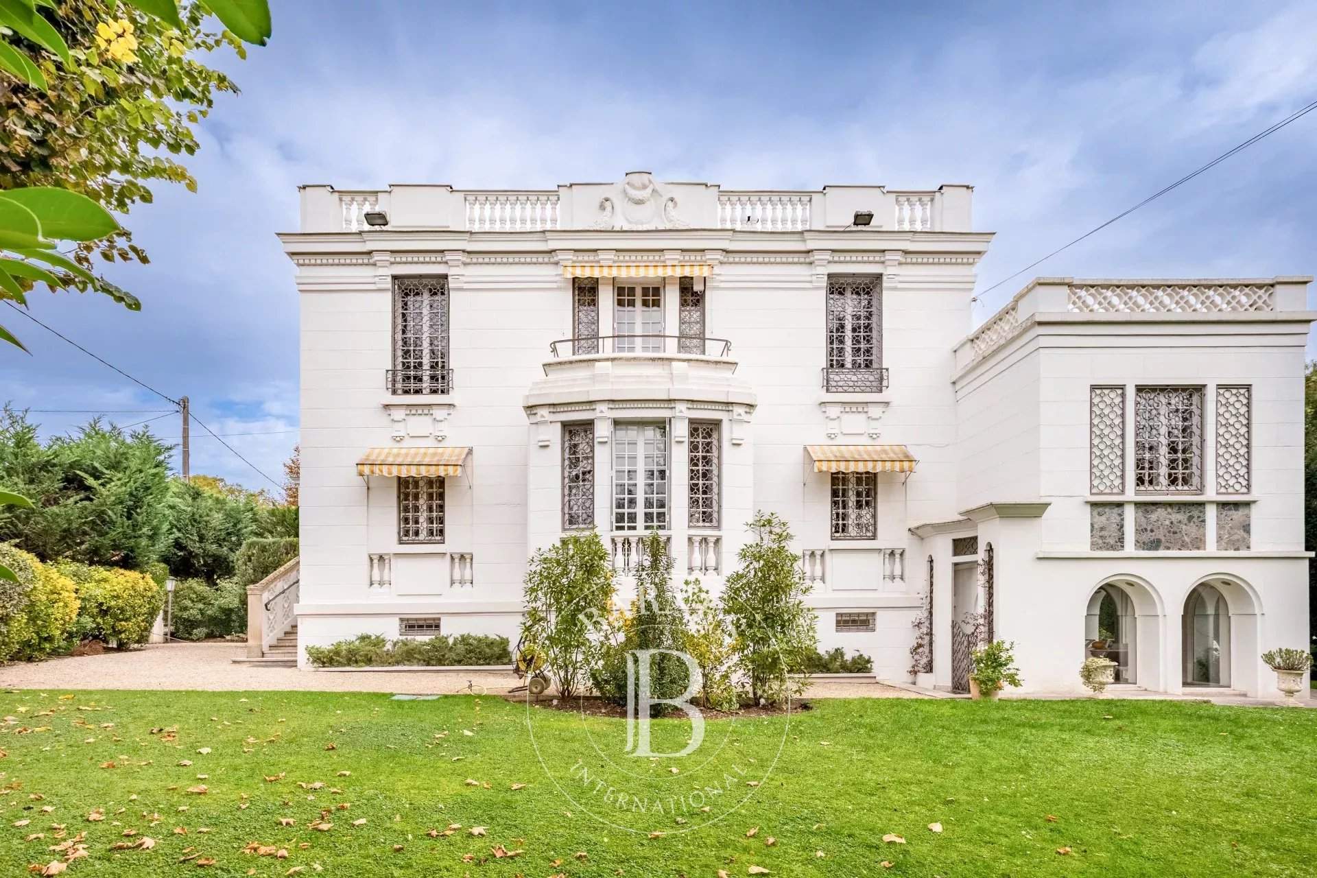 Maisons-Laffitte  - House 4 Bedrooms - picture 1