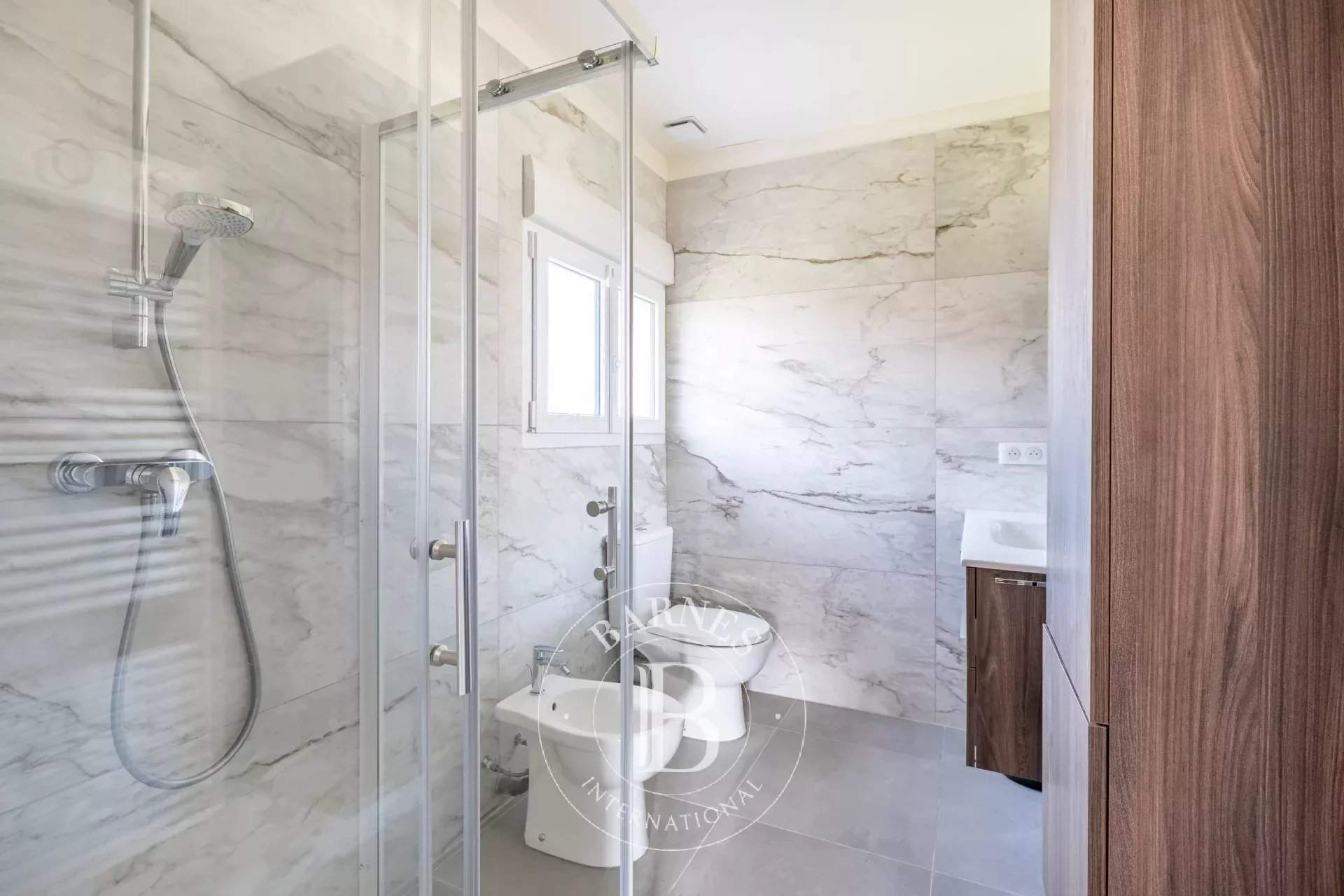 Saint-Germain-en-Laye  - Maison 6 Pi&egrave;ces 4 Chambres - picture 18