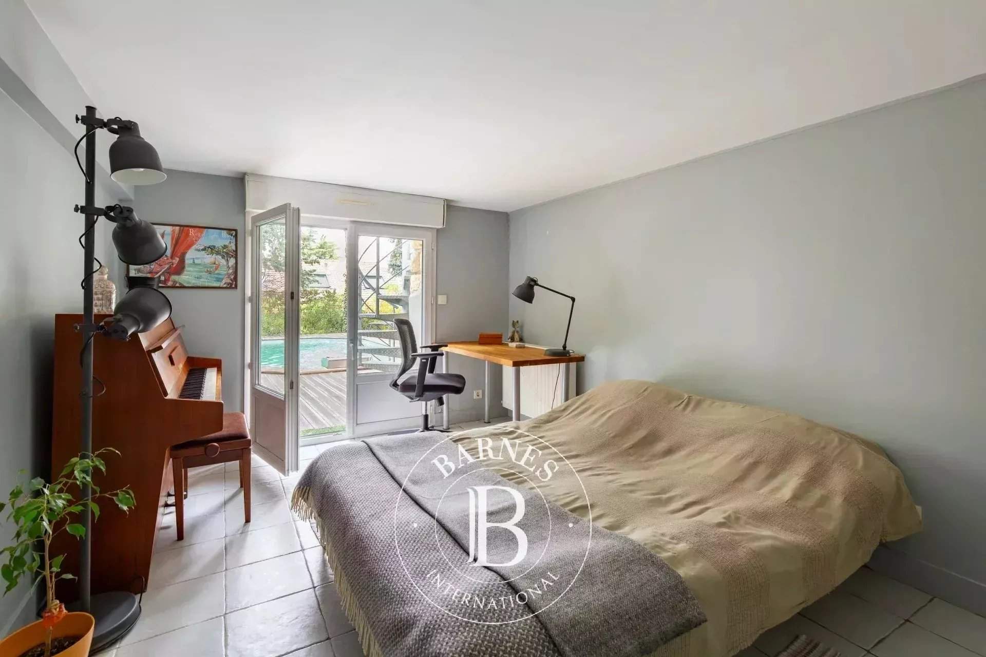 Le Pecq  - House 6 Bedrooms - picture 17