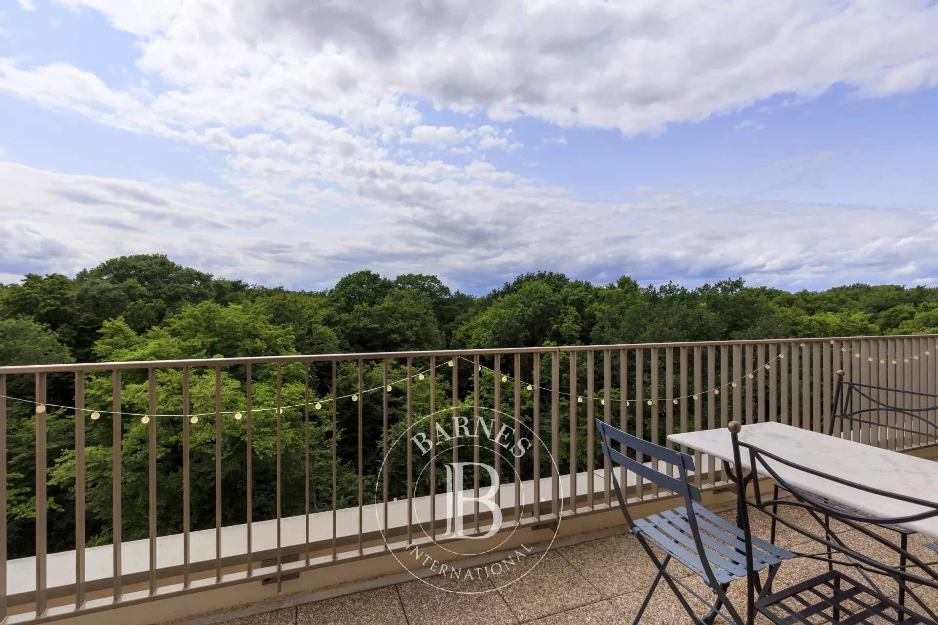 Saint-Germain-en-Laye  - Apartment 2 Bedrooms - picture 4