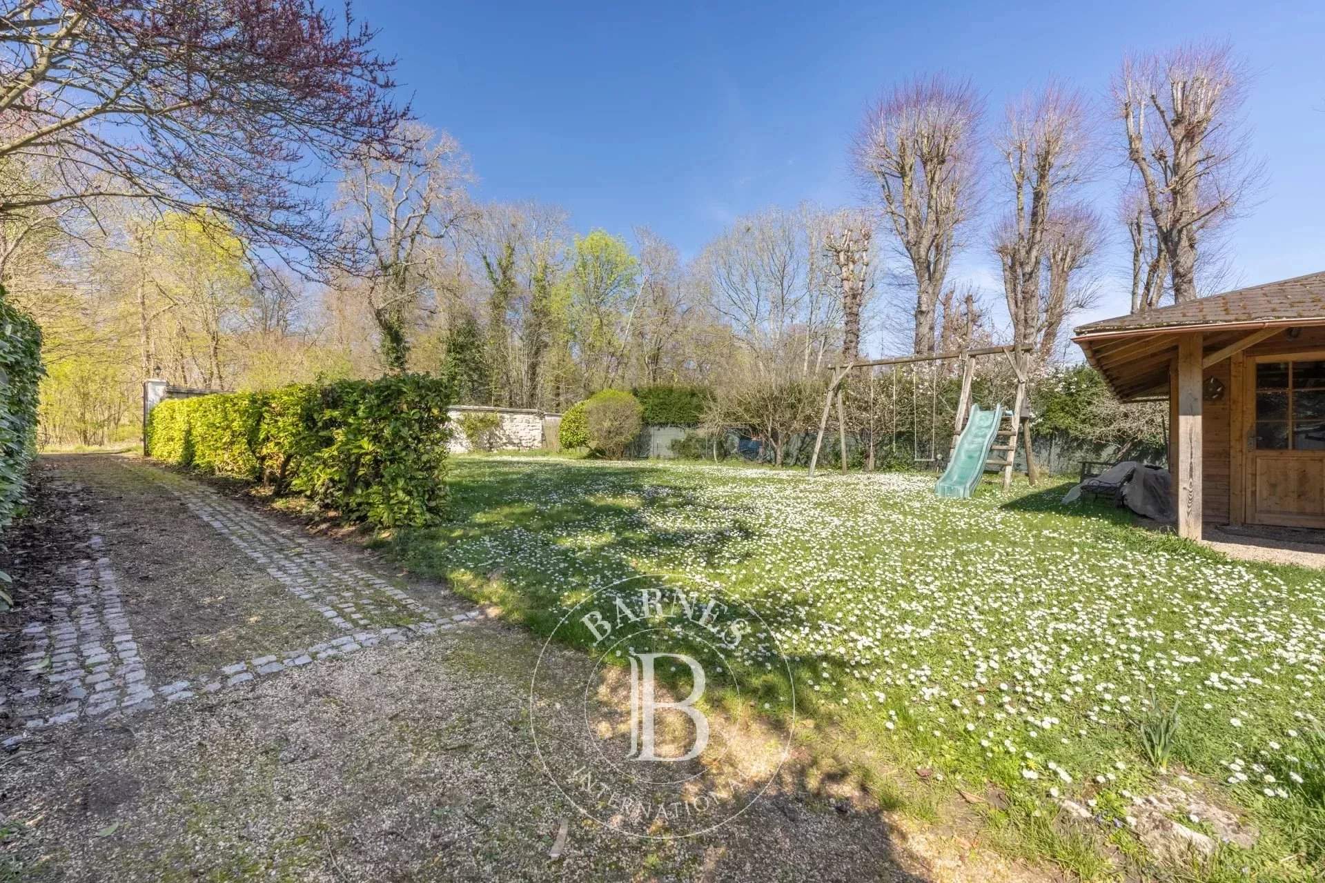 Saint-Germain-en-Laye  - Terrain constructible  - picture 3