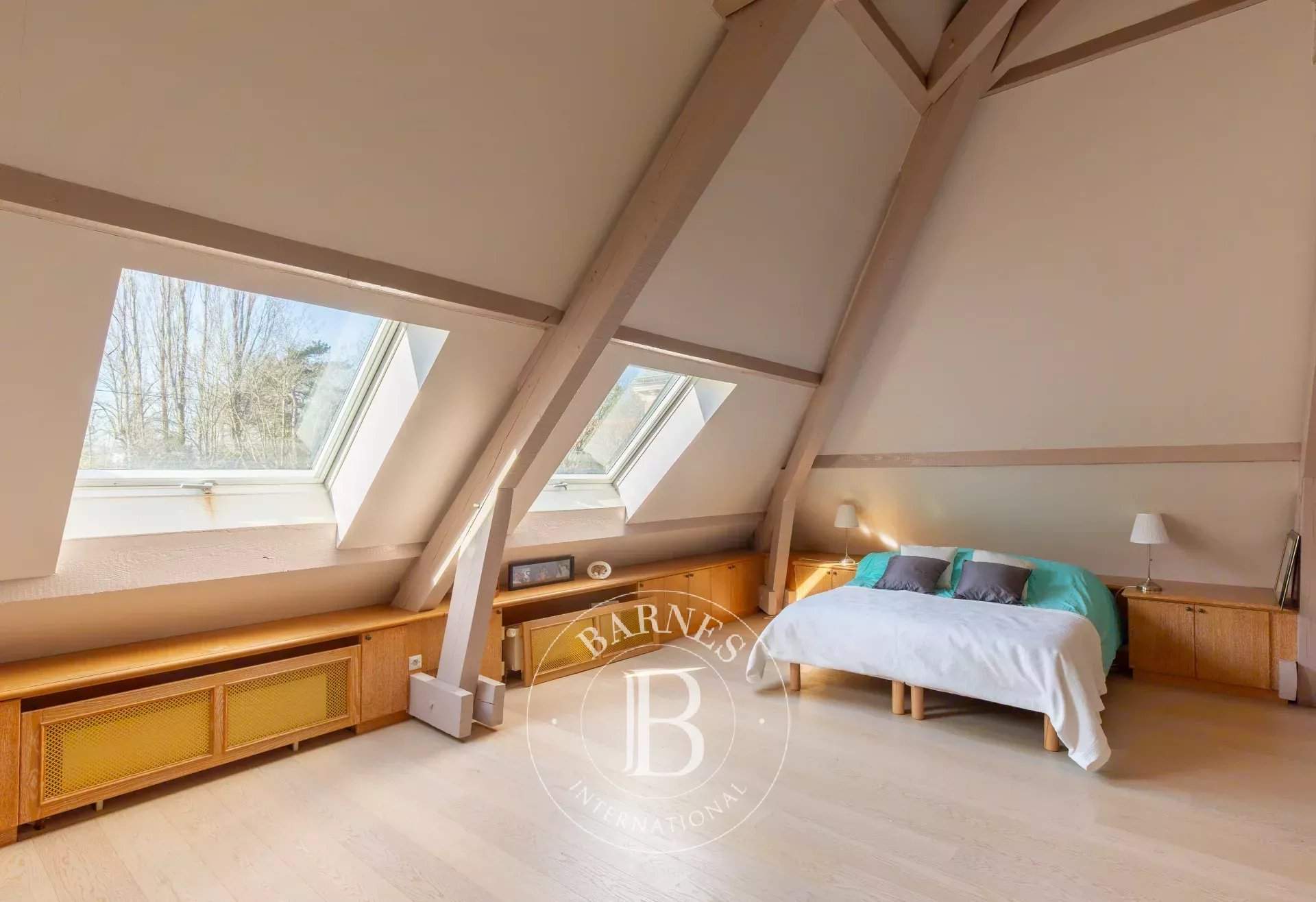 Chatou  - Maison 9 Pièces 5 Chambres - picture 19