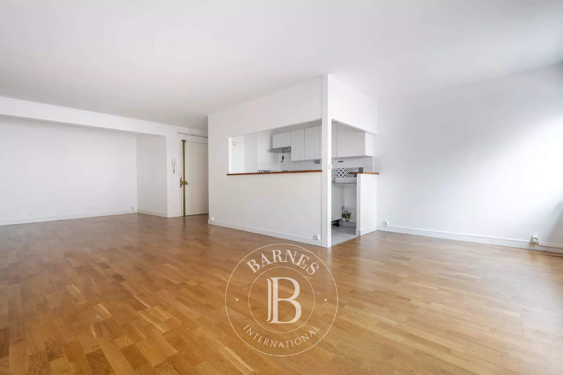 Saint-Germain-en-Laye  - Appartement 3 Pièces 2 Chambres - picture 3