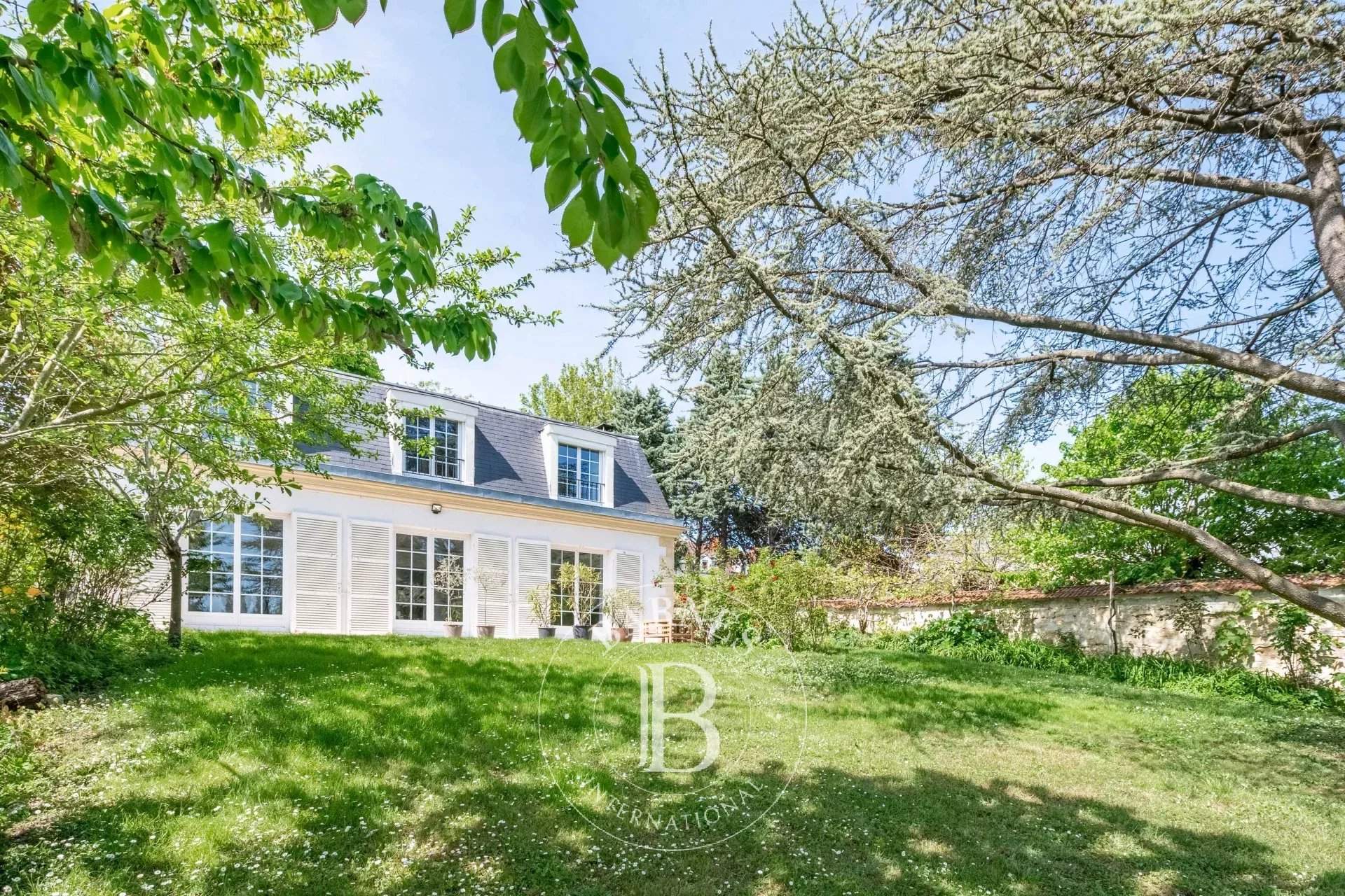 Andrésy  - Maison 8 Pi&egrave;ces 5 Chambres - picture 16