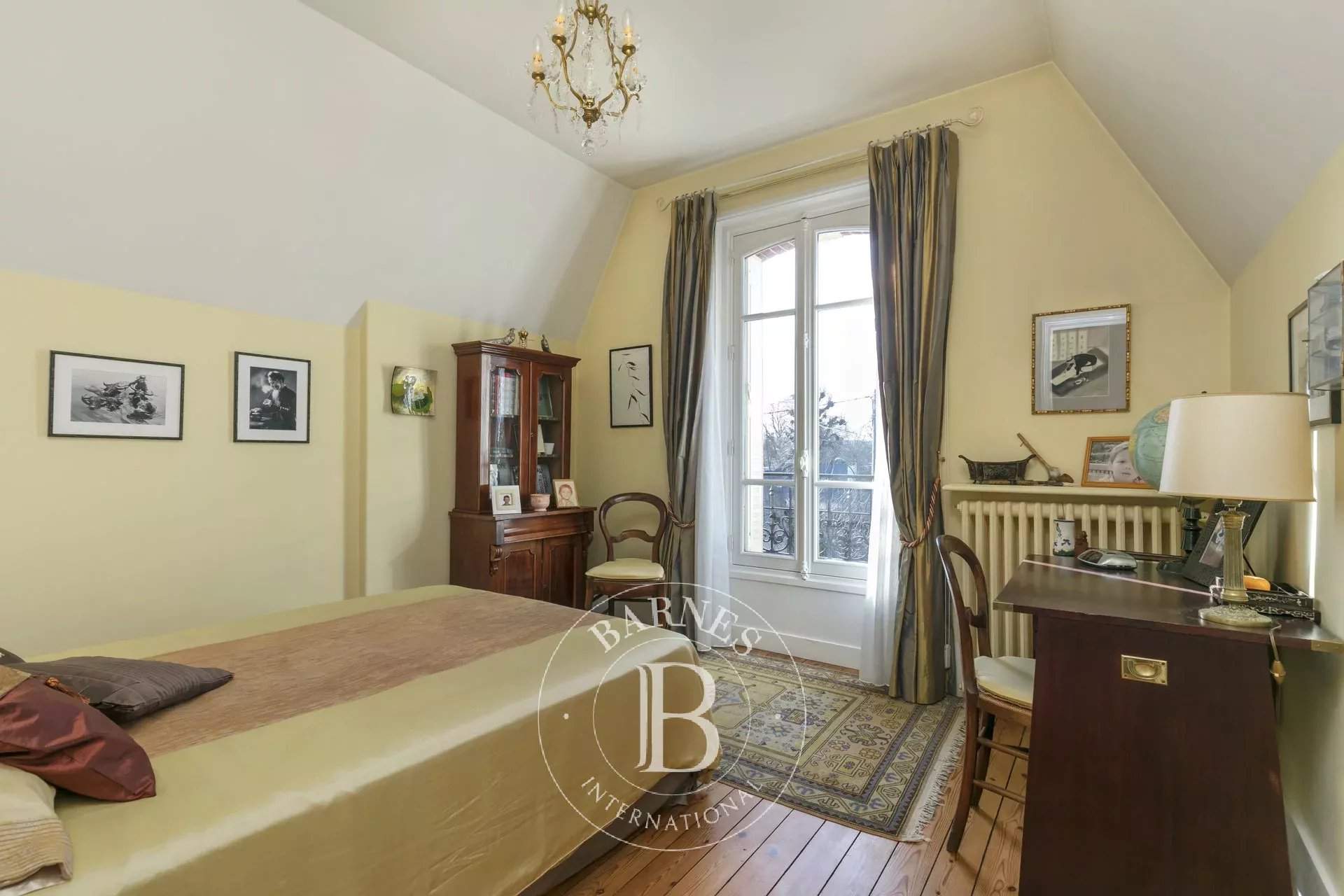 Le Vésinet  - Casa 11 Cuartos 6 Habitaciones - picture 18