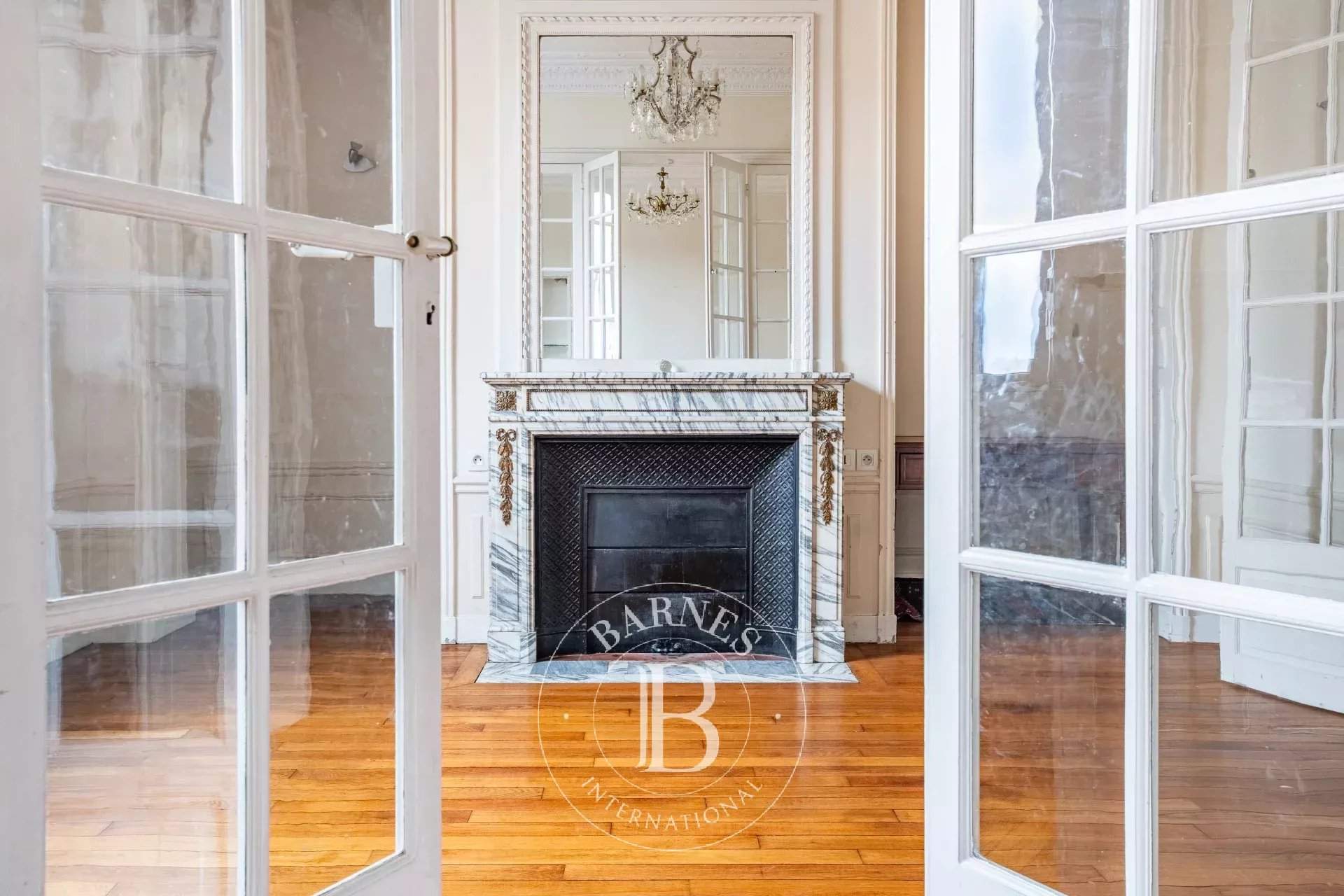 Saint-Germain-en-Laye  - Piso 5 Cuartos 3 Habitaciones - picture 1