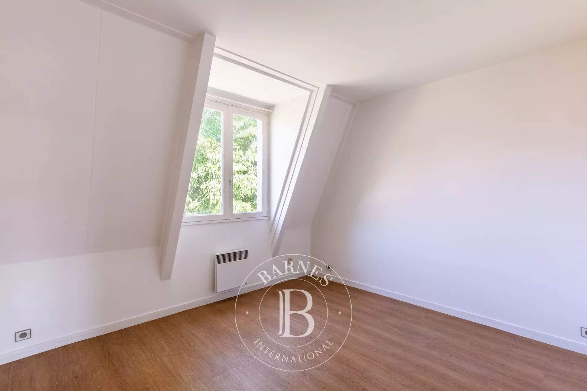 Le Pecq  - Duplex 4 Bedrooms - picture 9