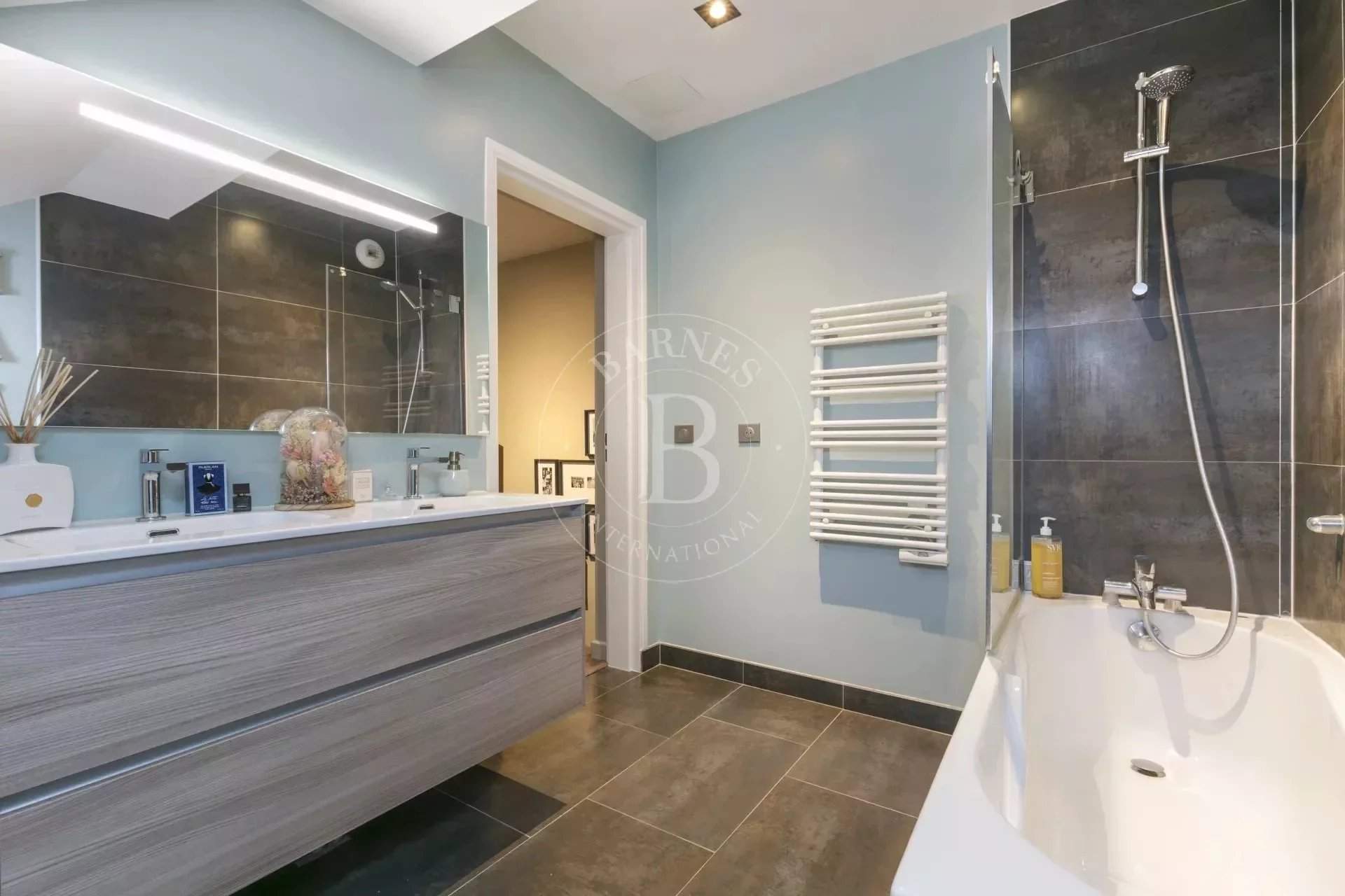 Saint-Germain-en-Laye  - Piso 3 Cuartos 2 Habitaciones - picture 6