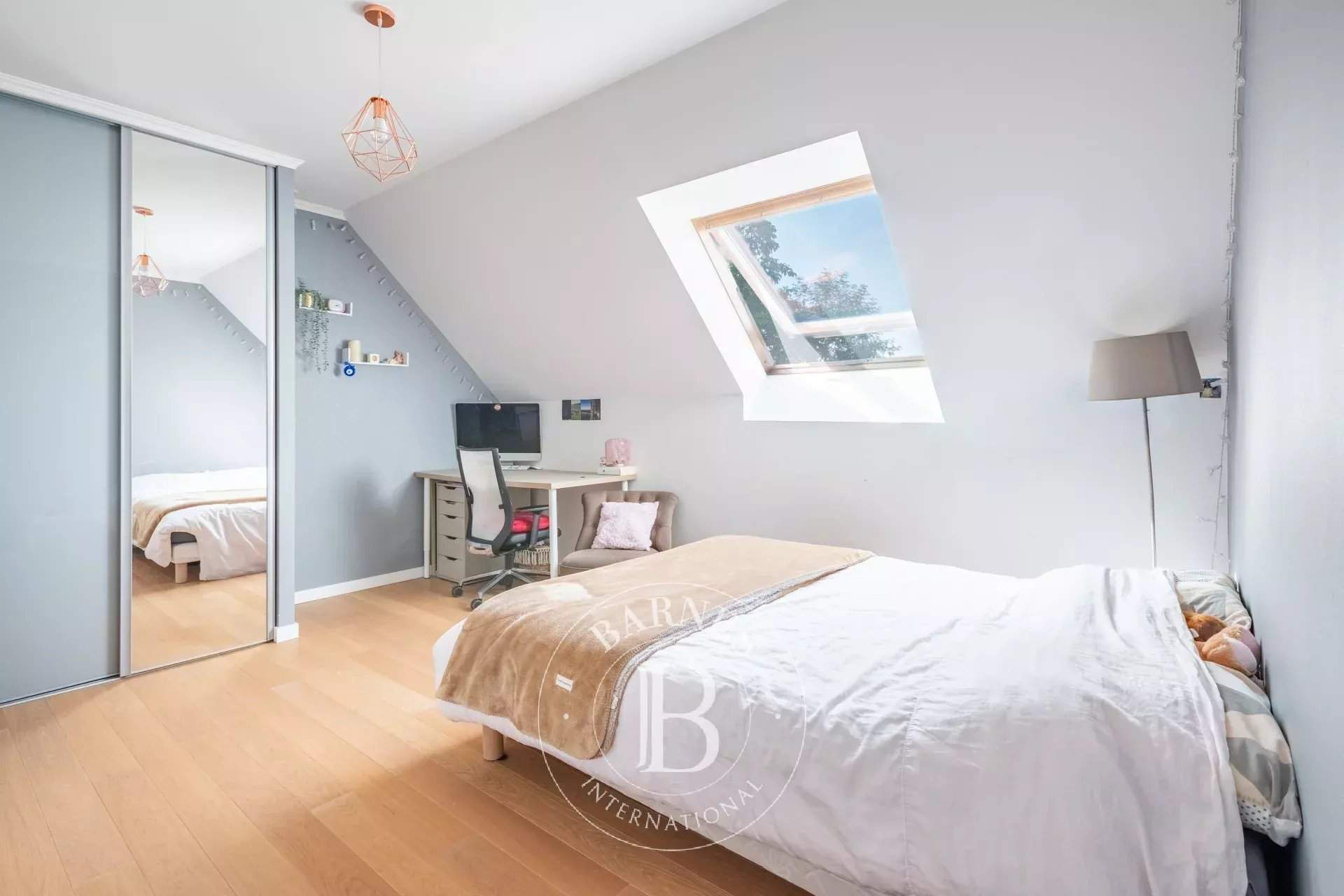 Vaux-sur-Seine  - House 5 Bedrooms - picture 14