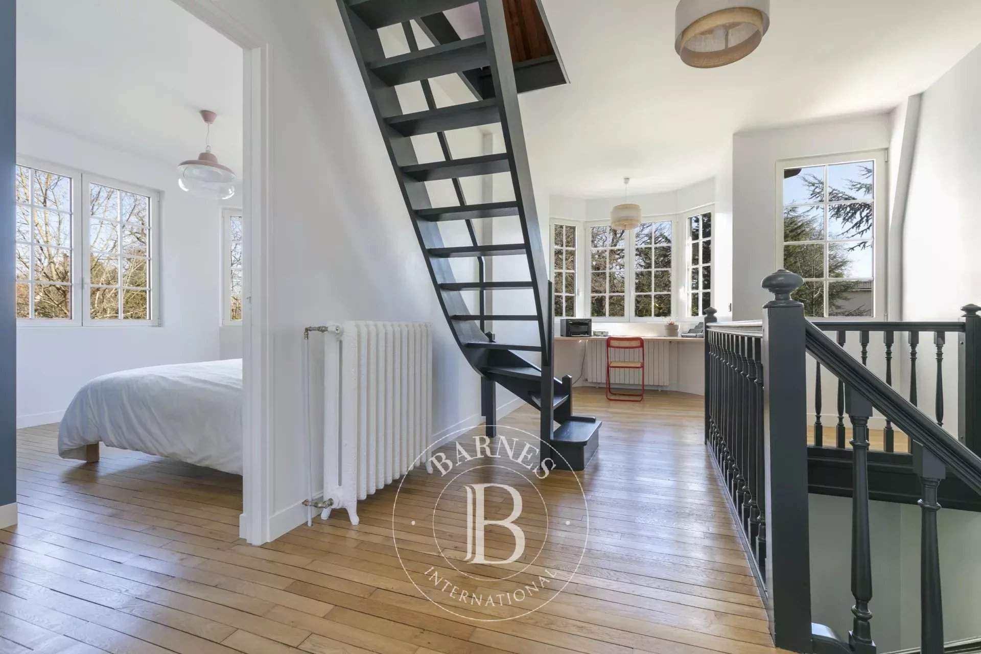 Le Vésinet  - Maison 8 Pi&egrave;ces 3 Chambres - picture 6