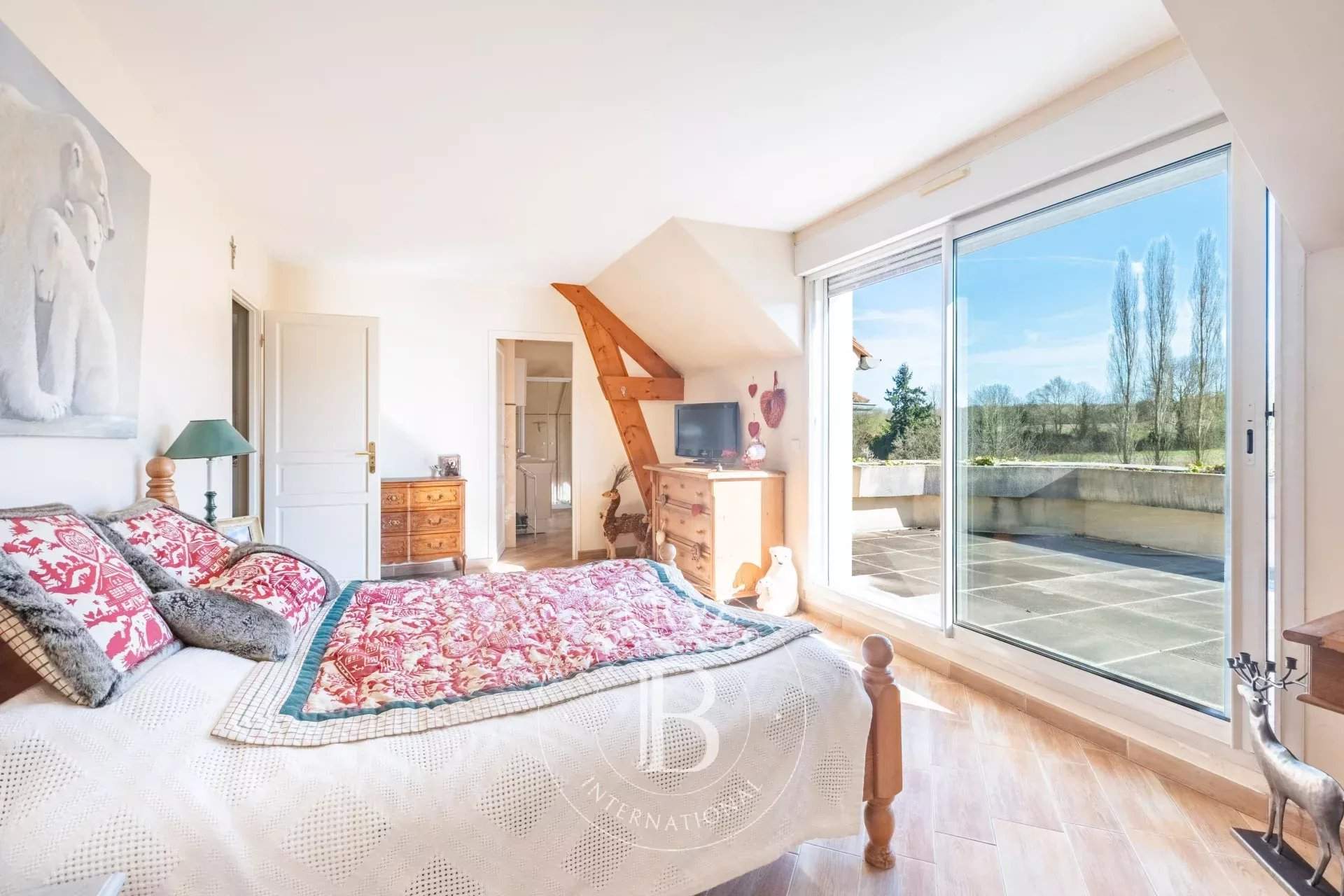 Chambourcy  - Maison 8 Pi&egrave;ces 5 Chambres - picture 13