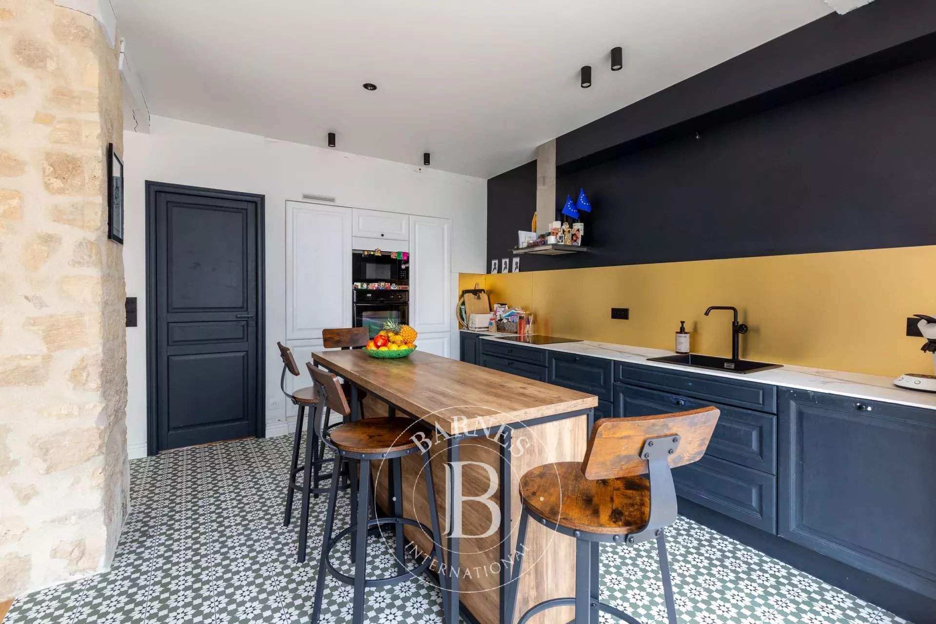 Saint-Germain-en-Laye  - House 6 Bedrooms - picture 6