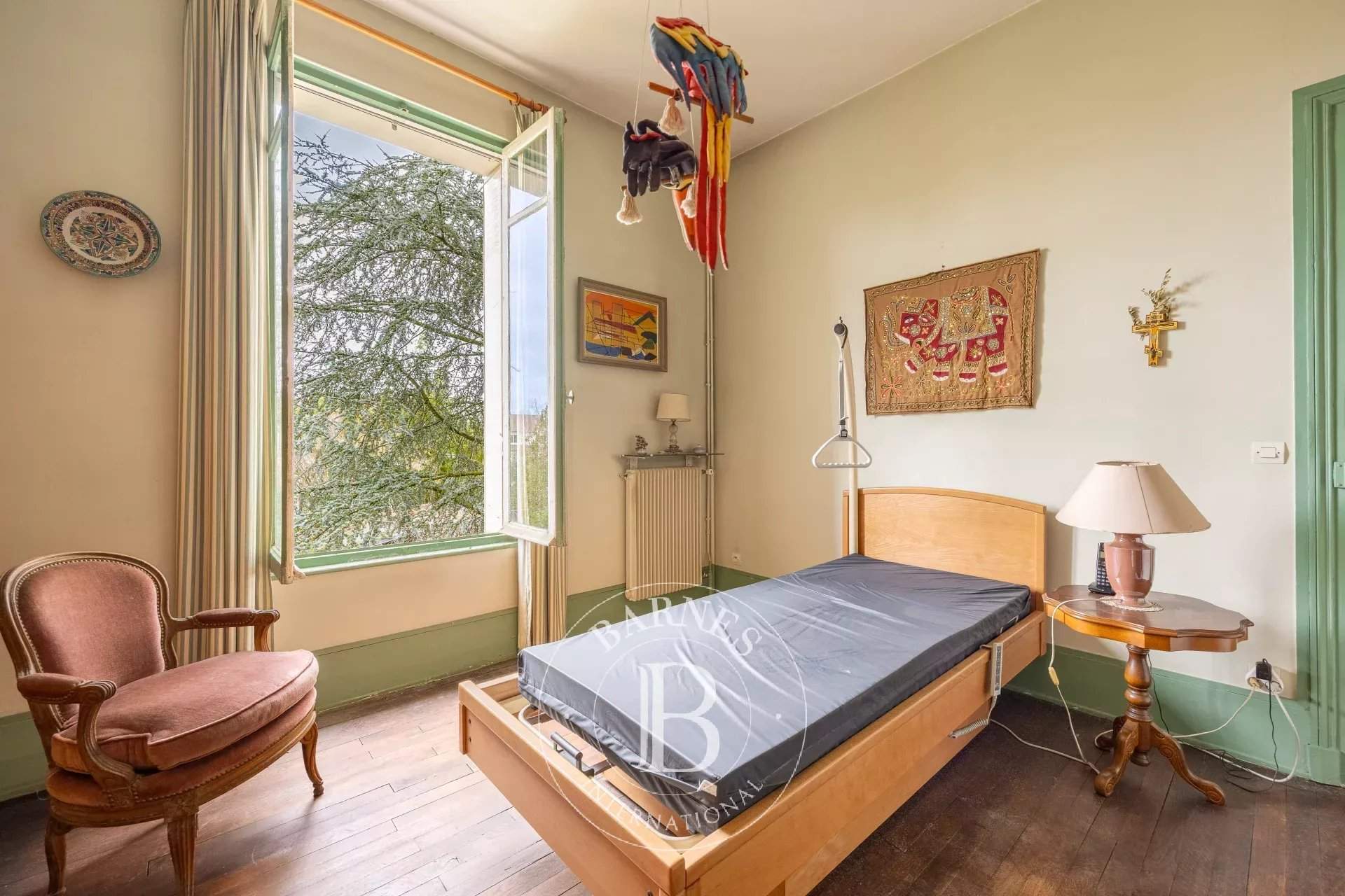 Chatou  - Maison 8 Pi&egrave;ces 5 Chambres - picture 11