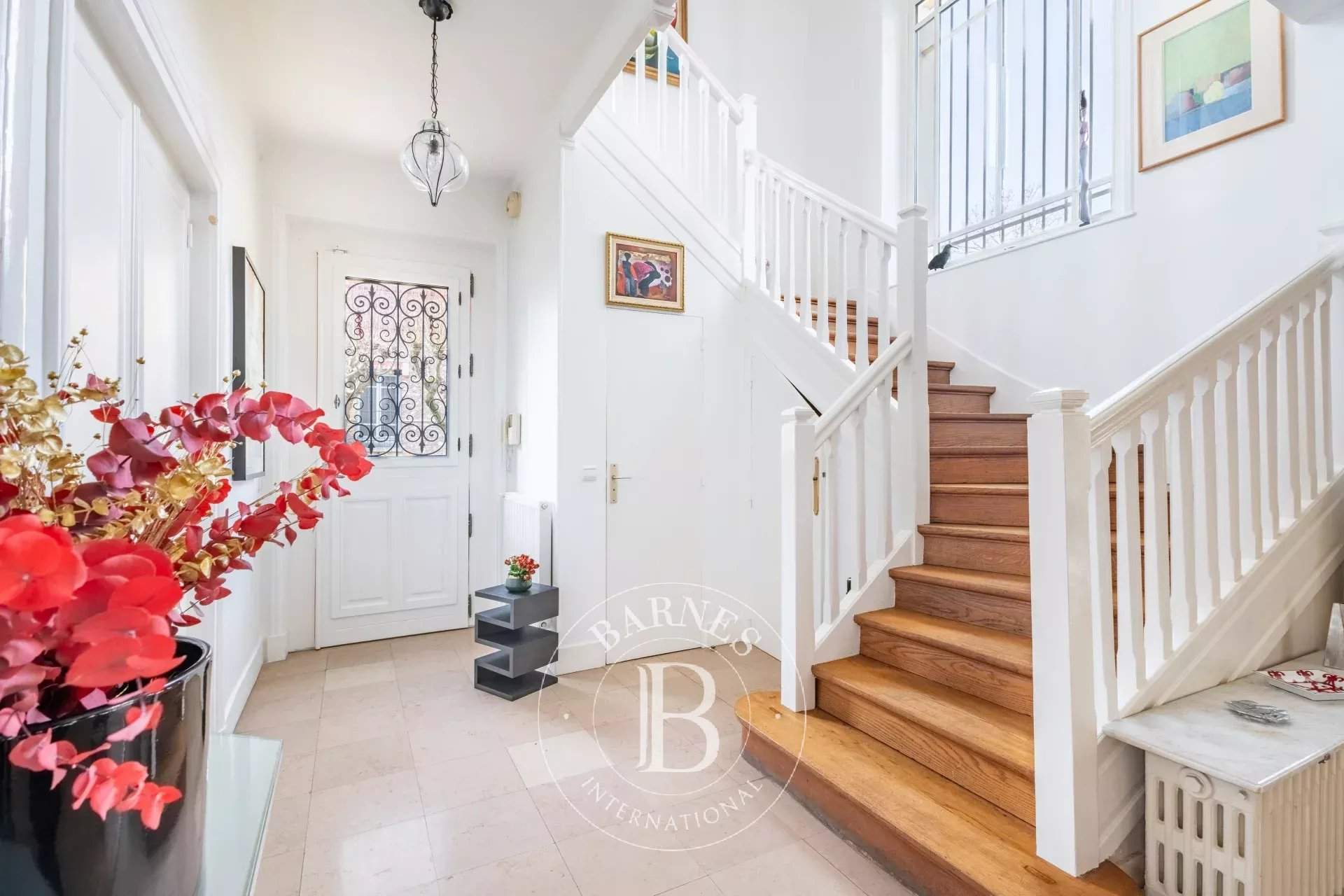 Saint-Germain-en-Laye  - Maison 9 Pi&egrave;ces - picture 11