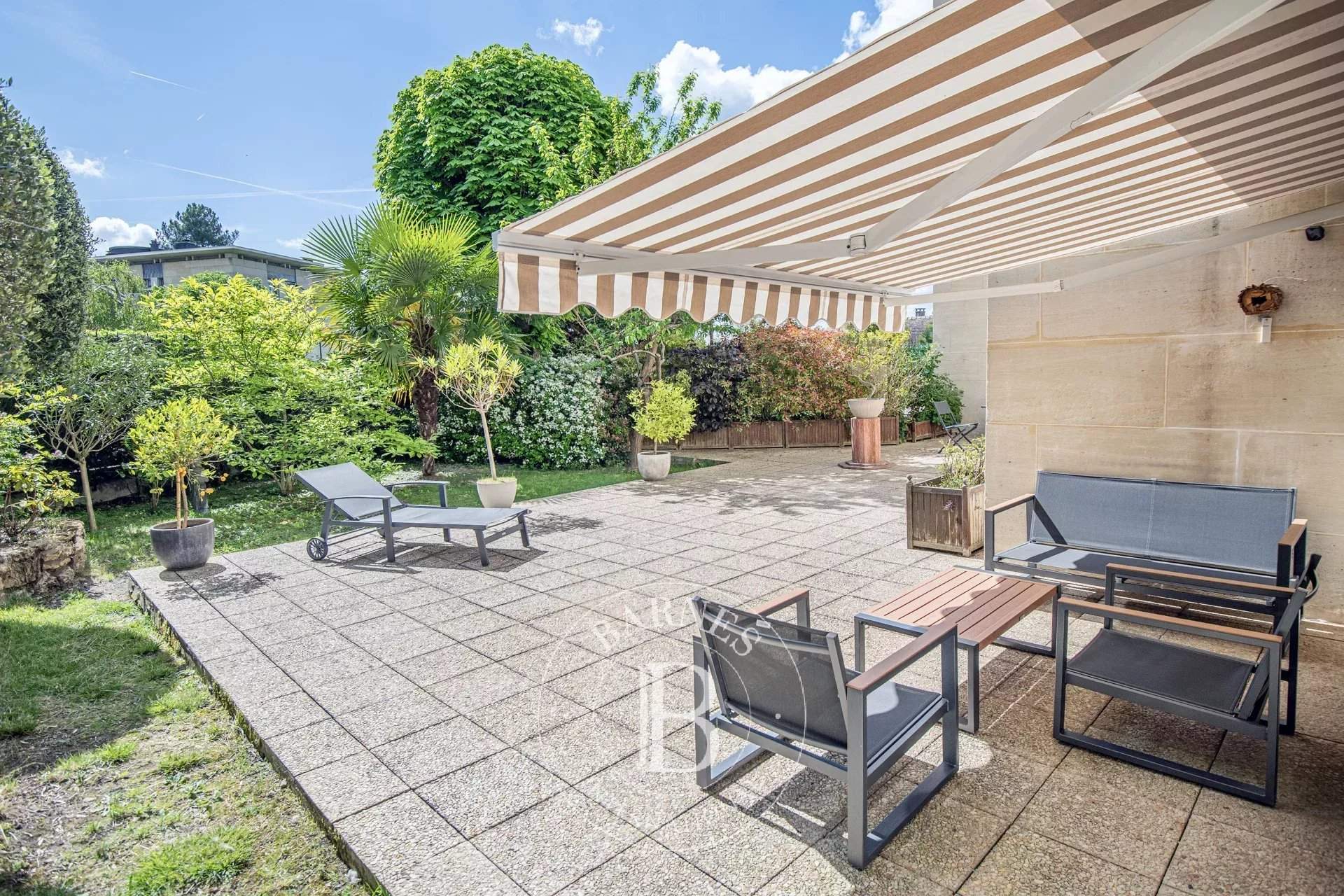 Saint-Germain-en-Laye  - Piso 3 Cuartos 2 Habitaciones - picture 2