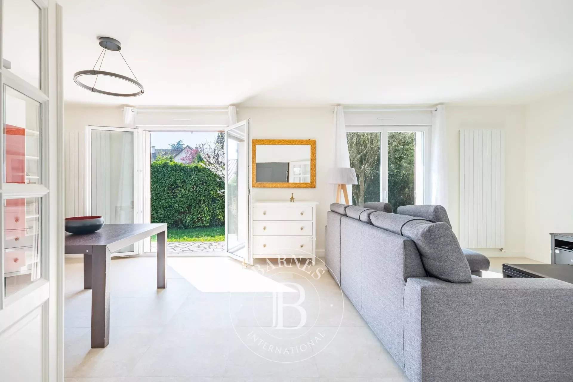 Saint-Germain-en-Laye  - Maison 6 Pi&egrave;ces 4 Chambres - picture 20