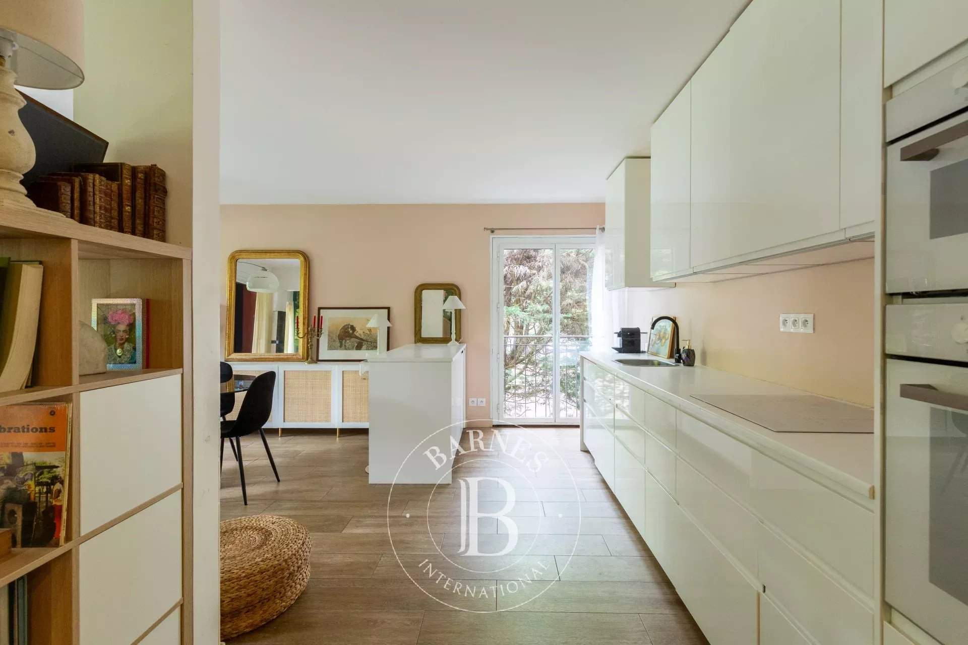 Saint-Germain-en-Laye  - Appartement 5 Pi&egrave;ces 3 Chambres - picture 8