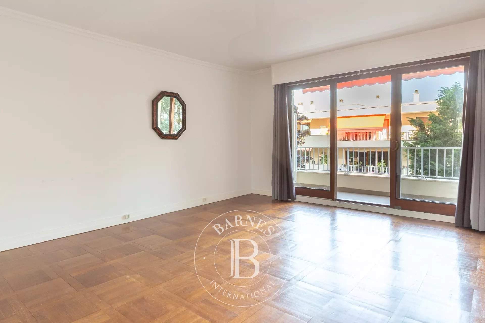 Saint-Germain-en-Laye  - Apartment 2 Bedrooms - picture 3