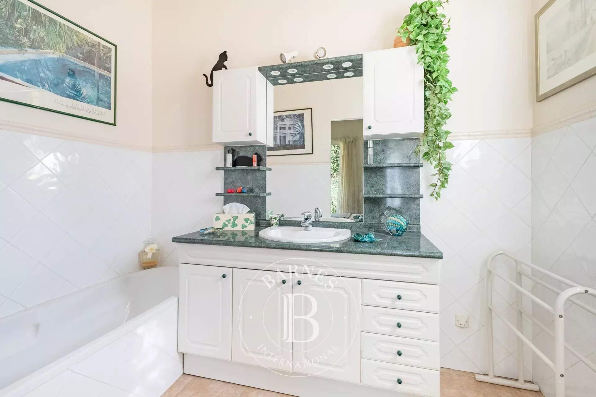 Chambourcy  - Maison 8 Pi&egrave;ces 5 Chambres - picture 17