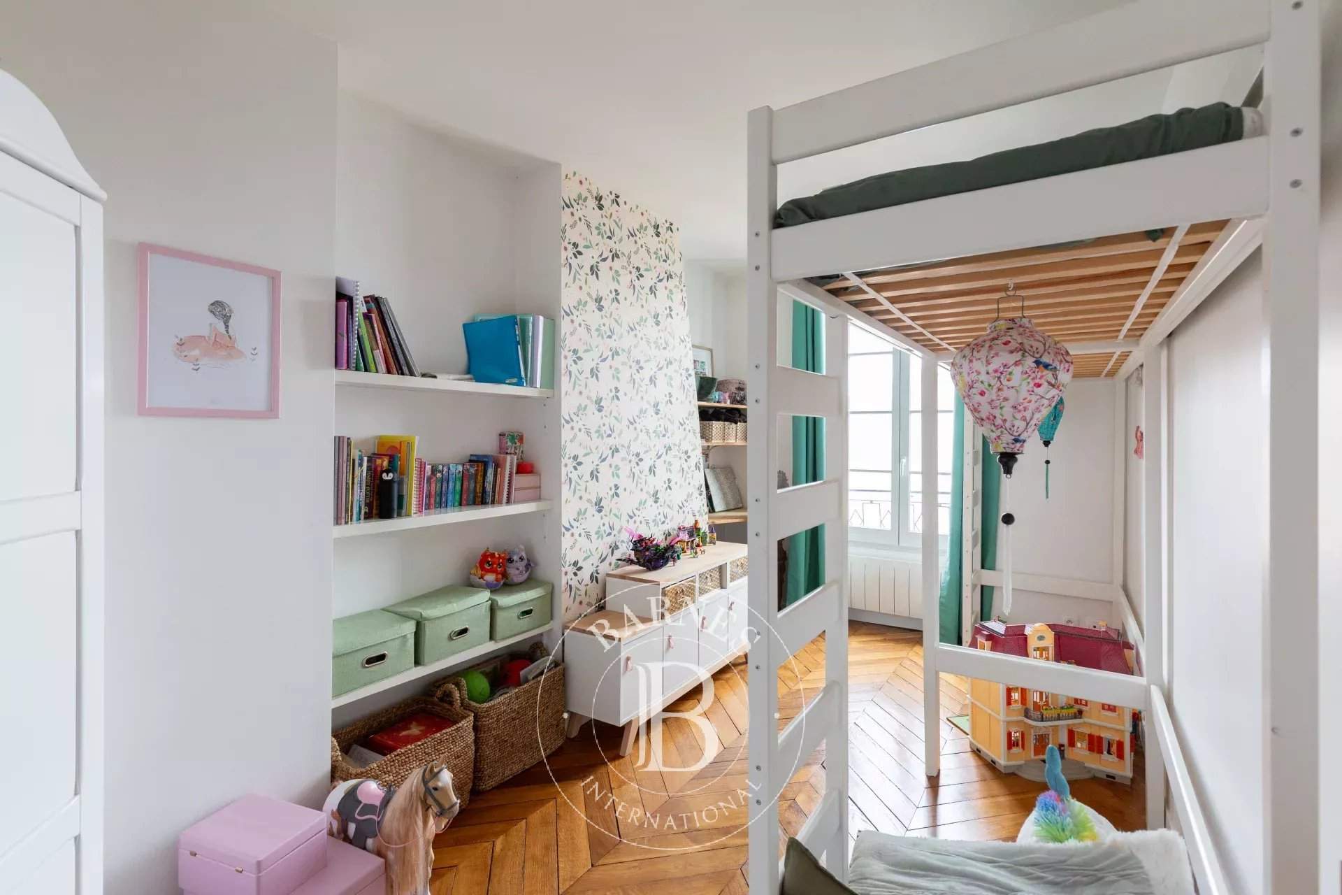 Saint-Germain-en-Laye  - Appartement 3 Pi&egrave;ces 2 Chambres - picture 7