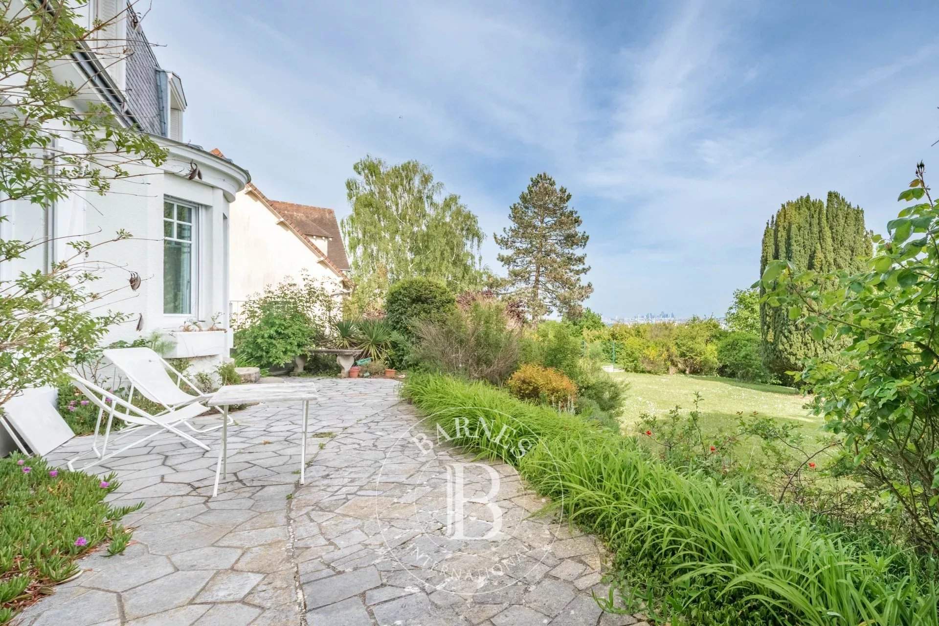 Saint-Germain-en-Laye  - Maison 8 Pi&egrave;ces 6 Chambres - picture 18