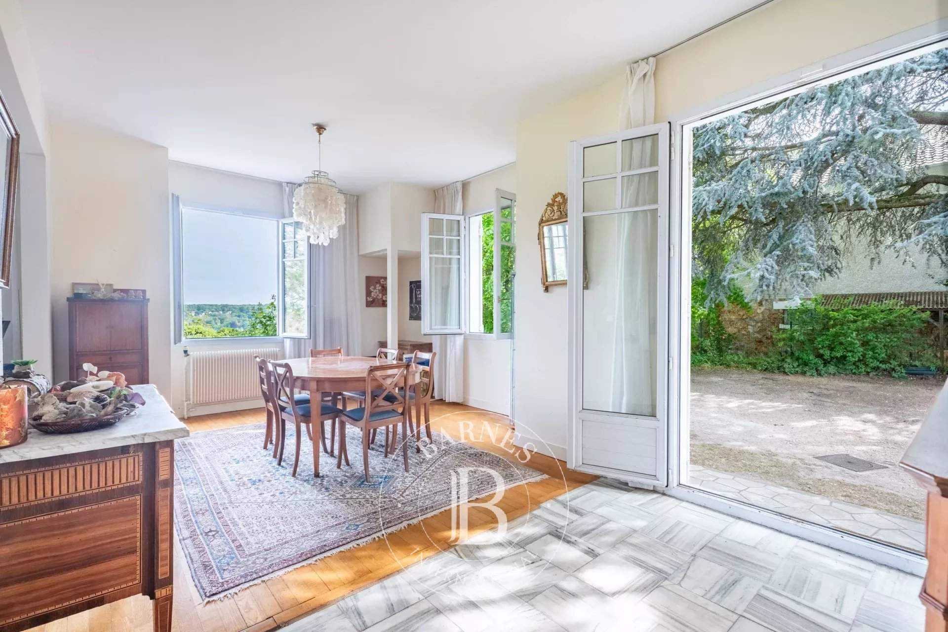 Saint-Germain-en-Laye  - Maison 8 Pi&egrave;ces 6 Chambres - picture 11