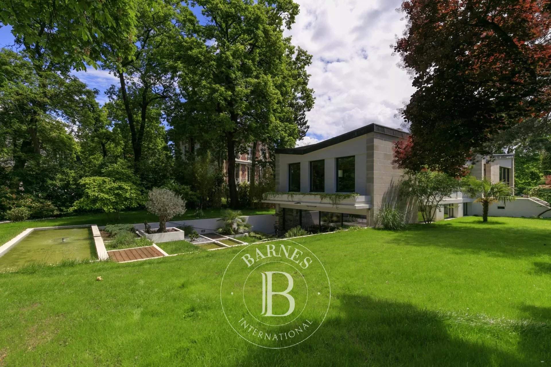 Le Vésinet  - House 5 Bedrooms - picture 1