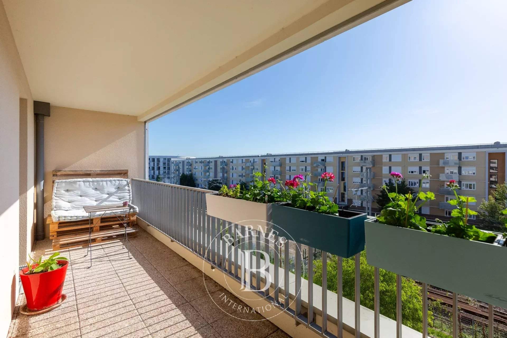Saint-Germain-en-Laye  - Apartment 2 Bedrooms - picture 3