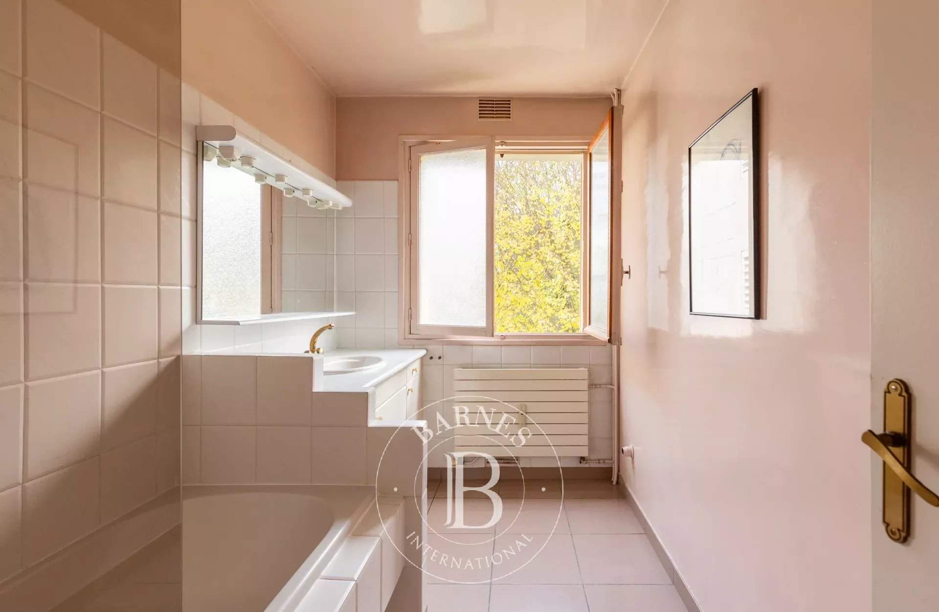 Saint-Germain-en-Laye  - Piso 5 Cuartos 3 Habitaciones - picture 8