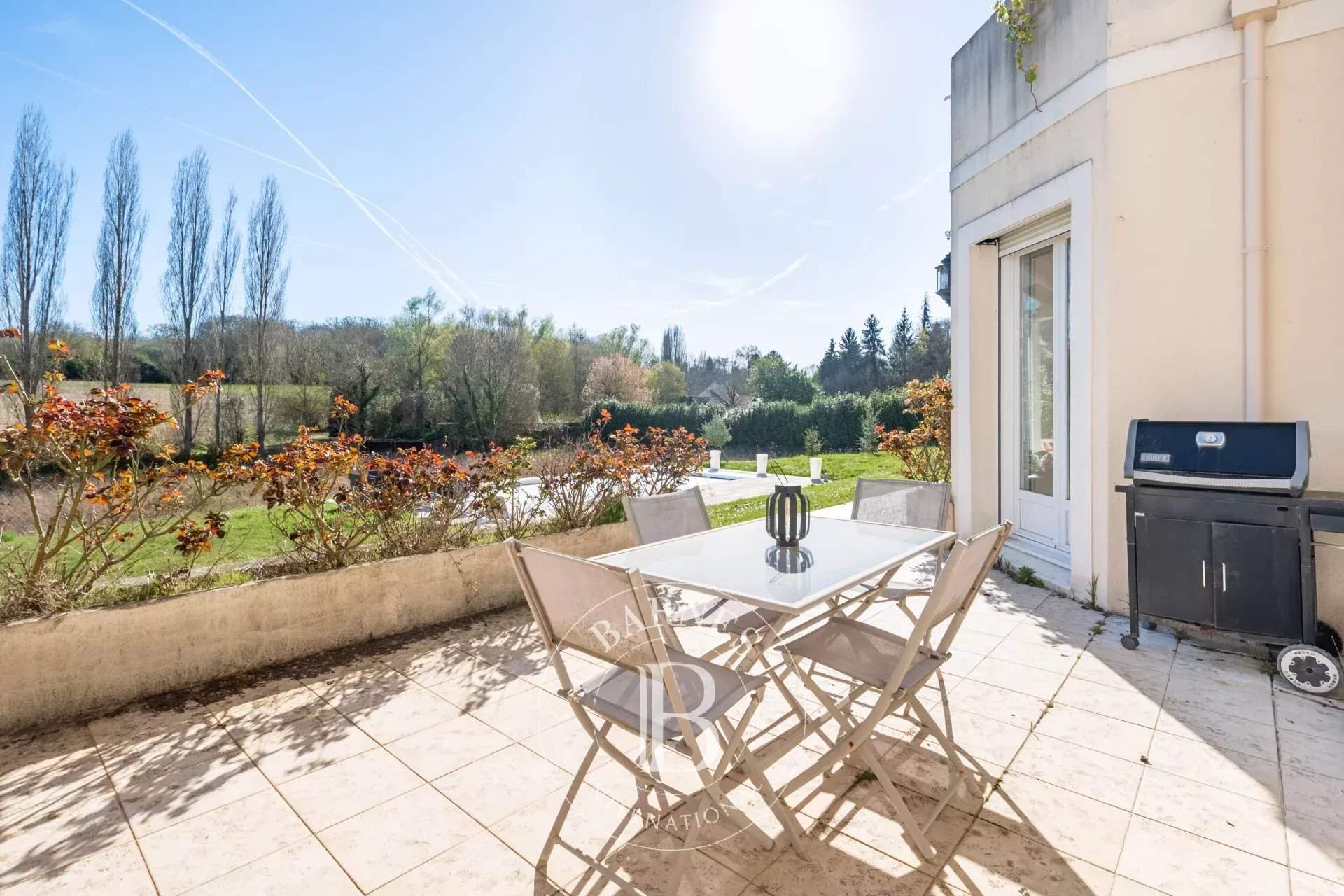 Chambourcy  - Maison 8 Pi&egrave;ces 5 Chambres - picture 10