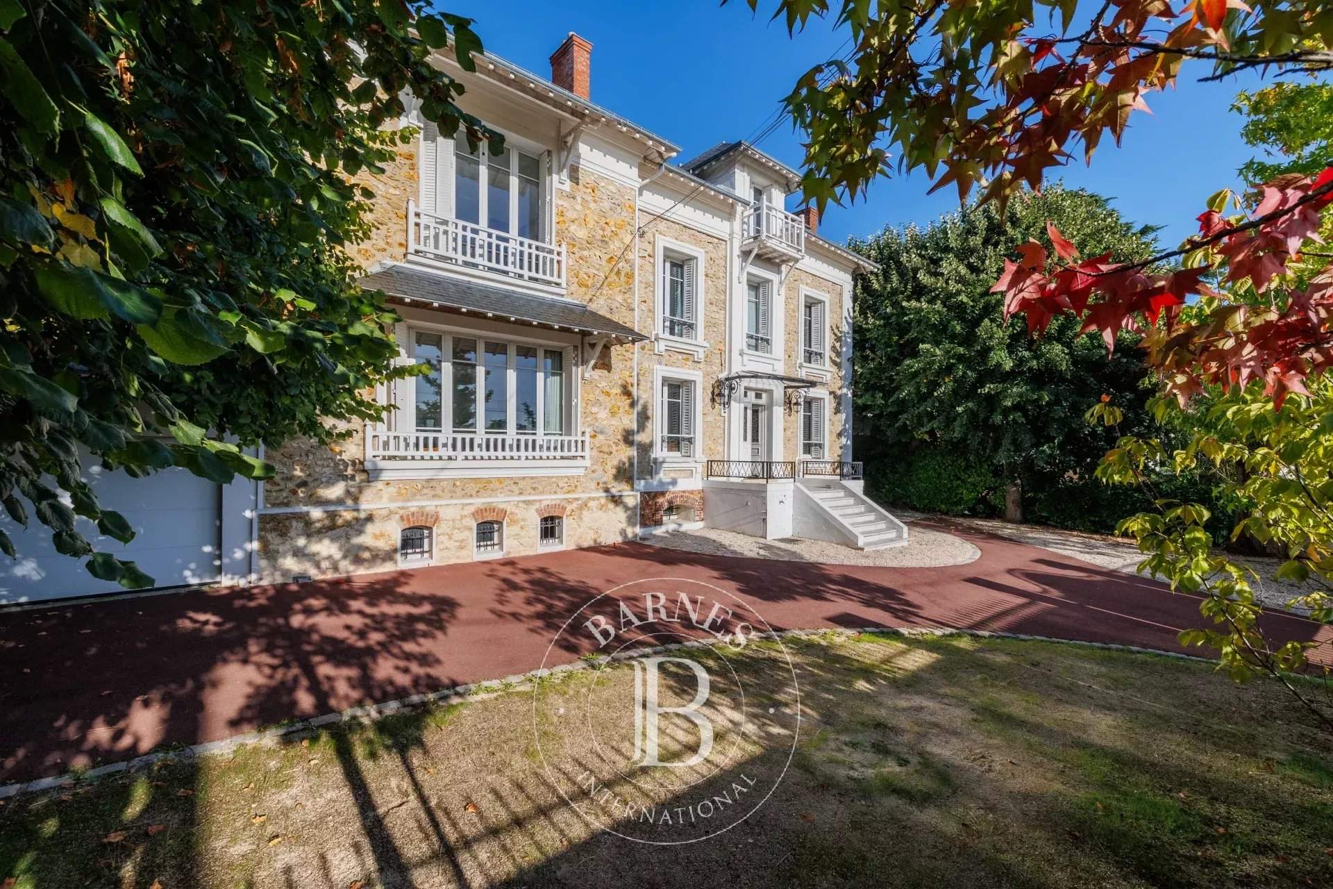 Triel-sur-Seine  - Maison 8 Pièces 5 Chambres - picture 1
