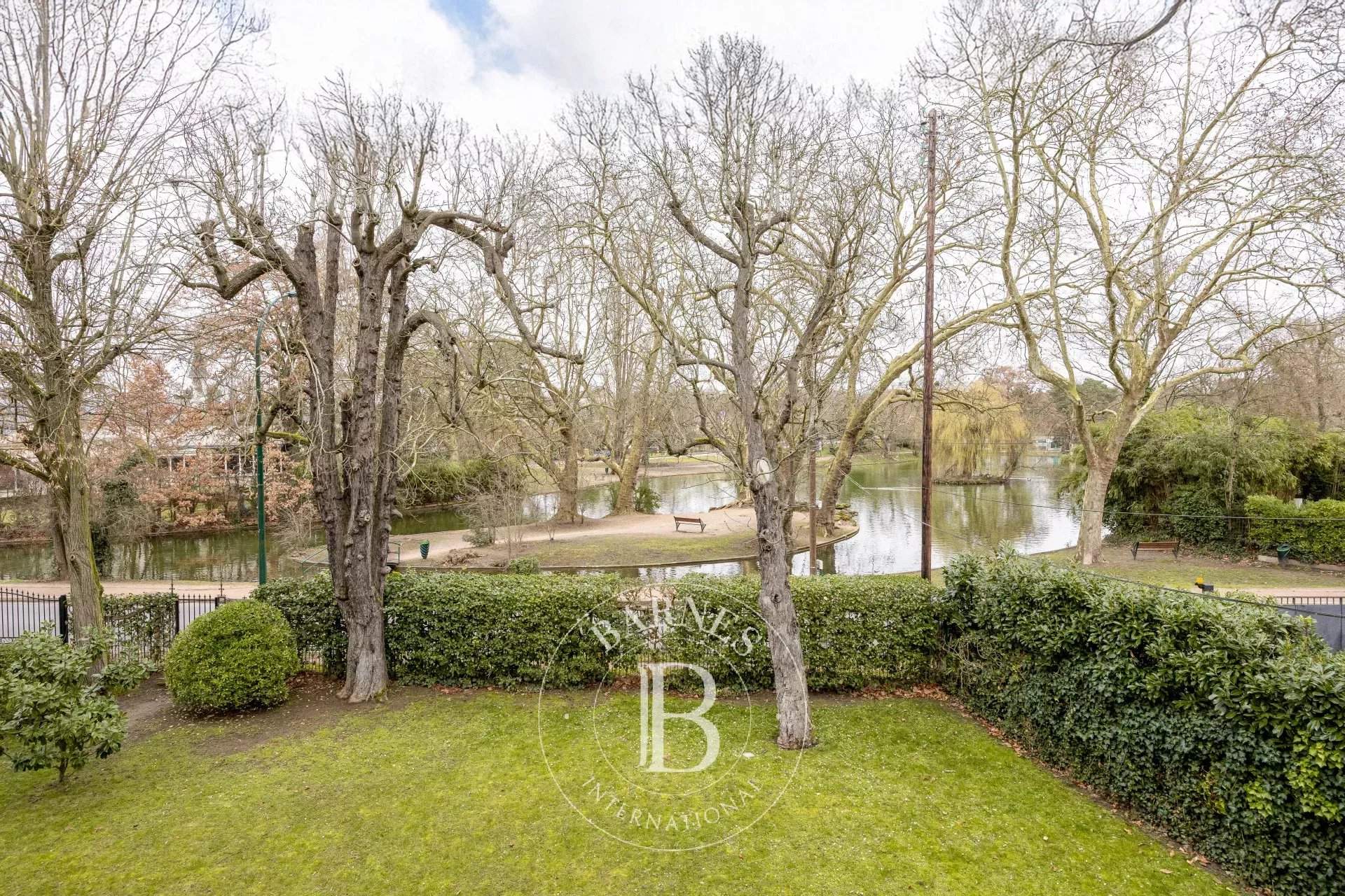 Le Vésinet  - Propriété 7 Pi&egrave;ces 3 Chambres - picture 20