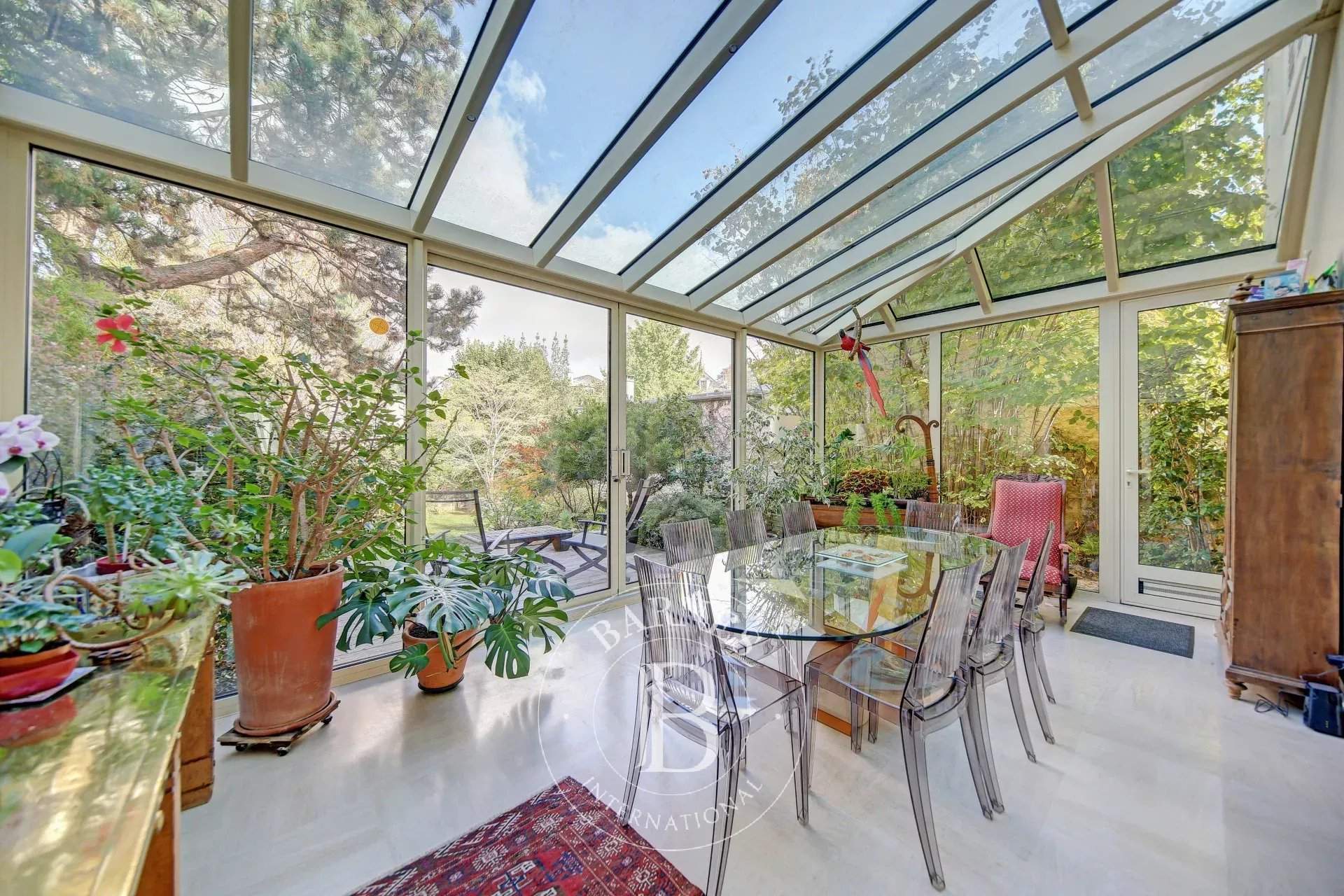 Saint-Germain-en-Laye  - House 6 Bedrooms - picture 9