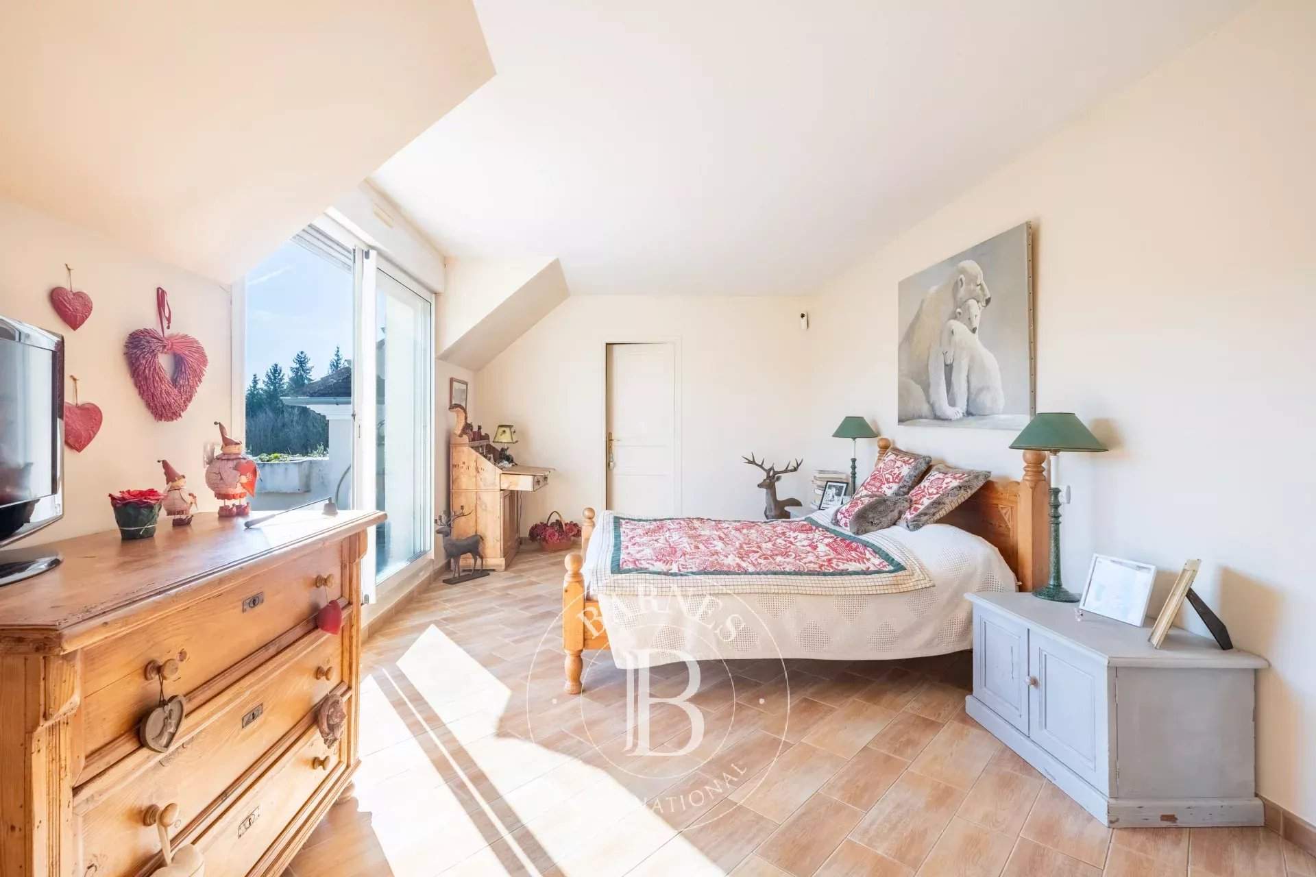 Chambourcy  - Maison 8 Pi&egrave;ces 5 Chambres - picture 15