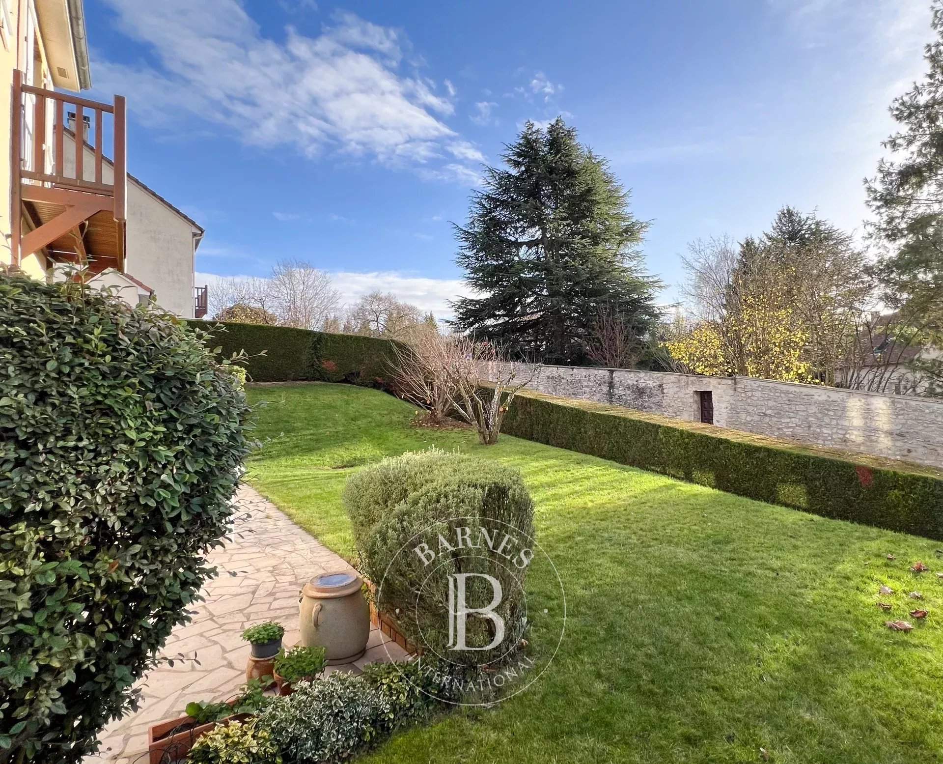 Saint-Germain-en-Laye  - House 5 Bedrooms - picture 12