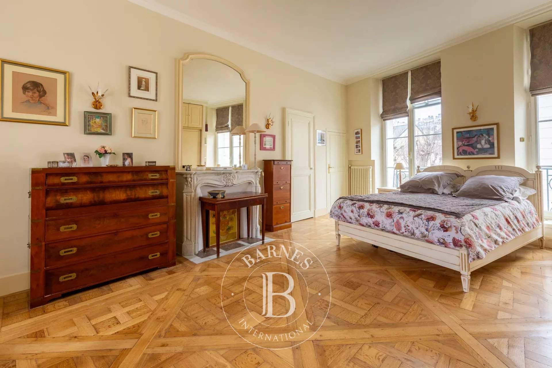 Saint-Germain-en-Laye  - Appartement 5 Pièces 3 Chambres - picture 6