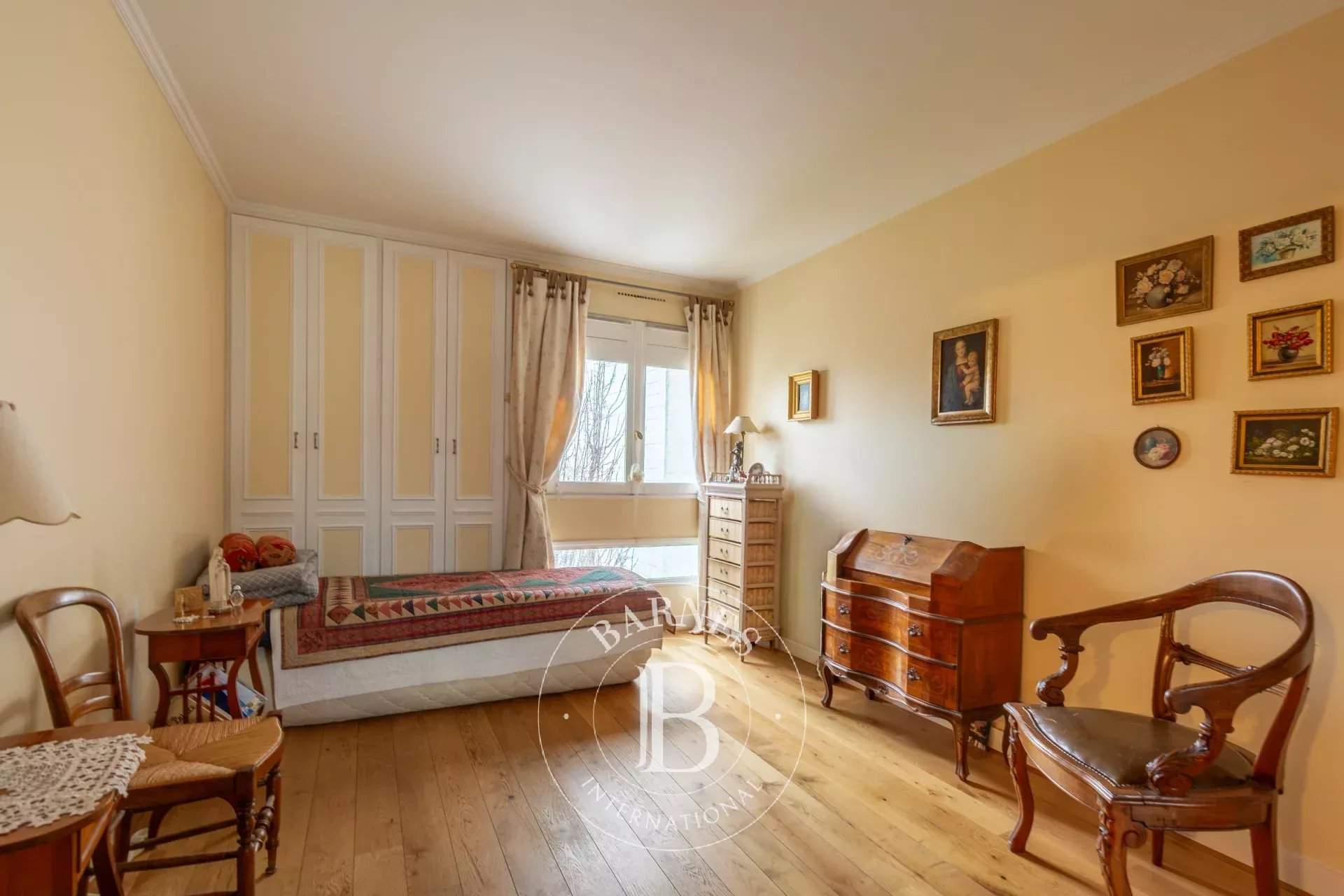 Saint-Germain-en-Laye  - Appartement 8 Pi&egrave;ces - picture 8