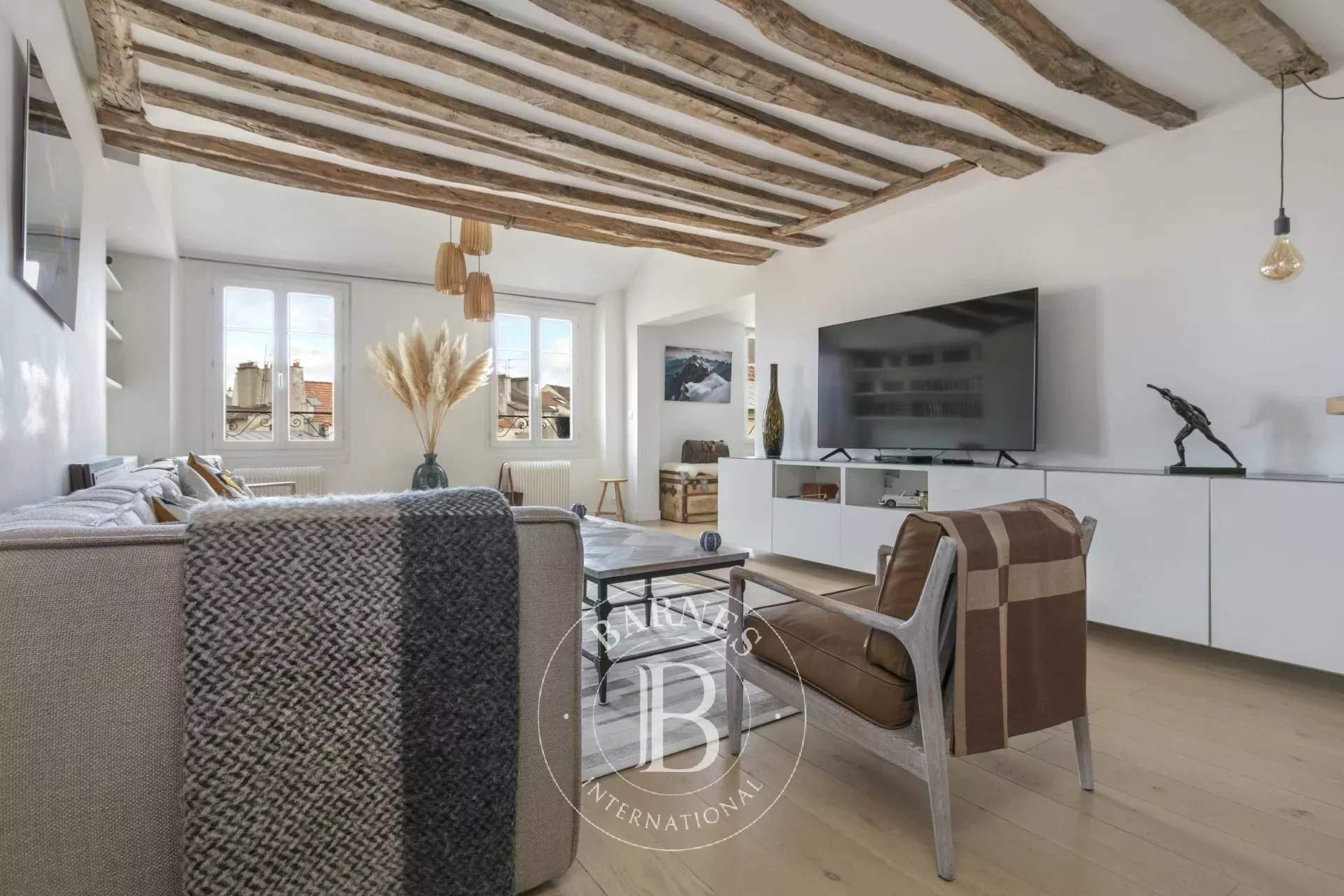 Saint-Germain-en-Laye  - Appartement 4 Pièces 2 Chambres - picture 4