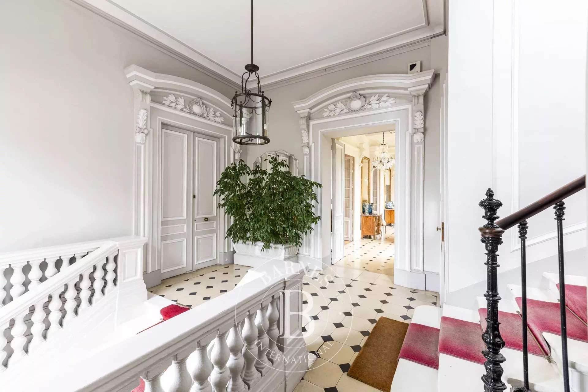 Saint-Germain-en-Laye  - Palacete 29 Cuartos 15 Habitaciones - picture 7