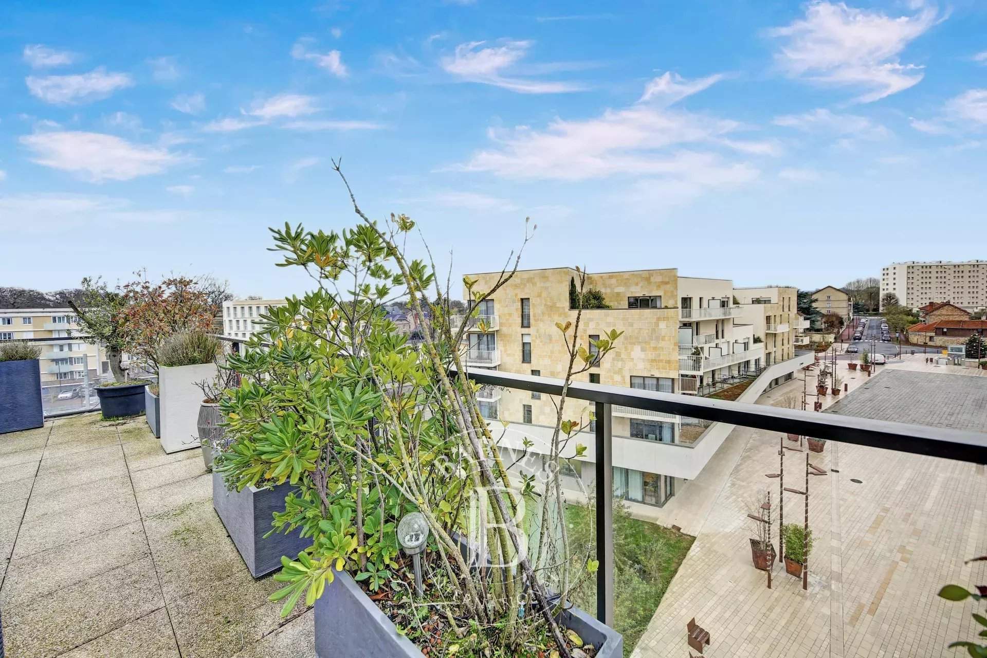 Saint-Germain-en-Laye  - Apartment 2 Bedrooms - picture 9